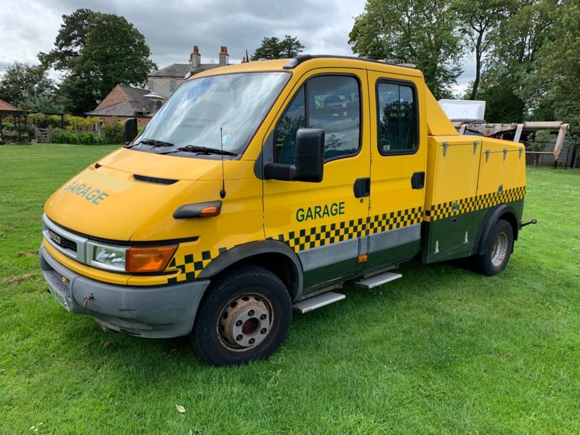 EX AA 2002 IVECO-FORD DAILY YELLOW 2.8 DIESEL BREAKDOWN RECOVERY TRUCK SPEC LIFT *PLUS VAT* - Image 4 of 24