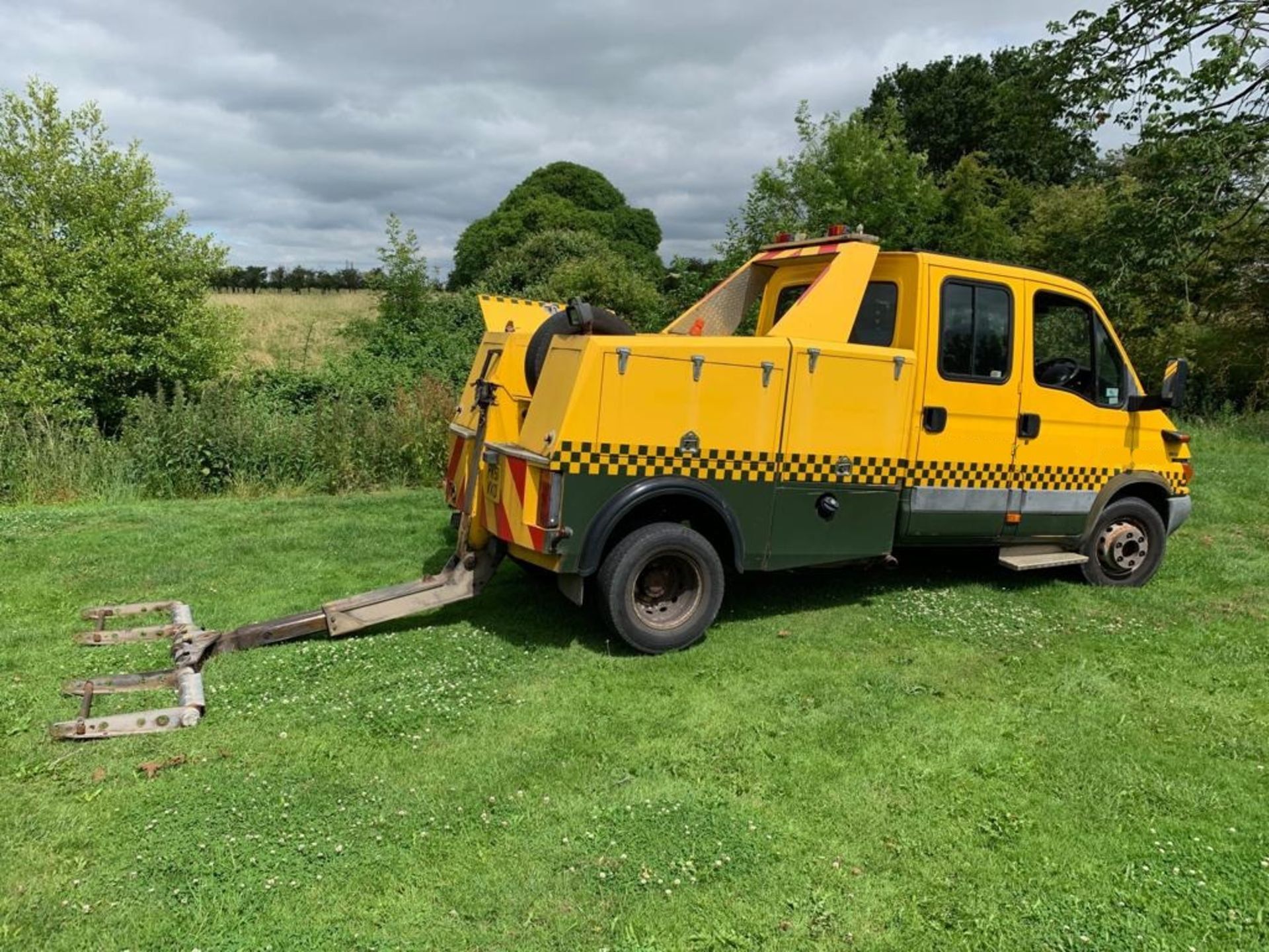 EX AA 2002 IVECO-FORD DAILY YELLOW 2.8 DIESEL BREAKDOWN RECOVERY TRUCK SPEC LIFT *PLUS VAT* - Image 11 of 24