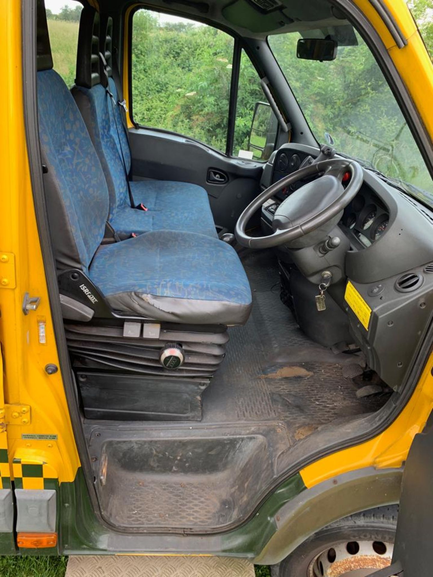 EX AA 2002 IVECO-FORD DAILY YELLOW 2.8 DIESEL BREAKDOWN RECOVERY TRUCK SPEC LIFT *PLUS VAT* - Image 21 of 24