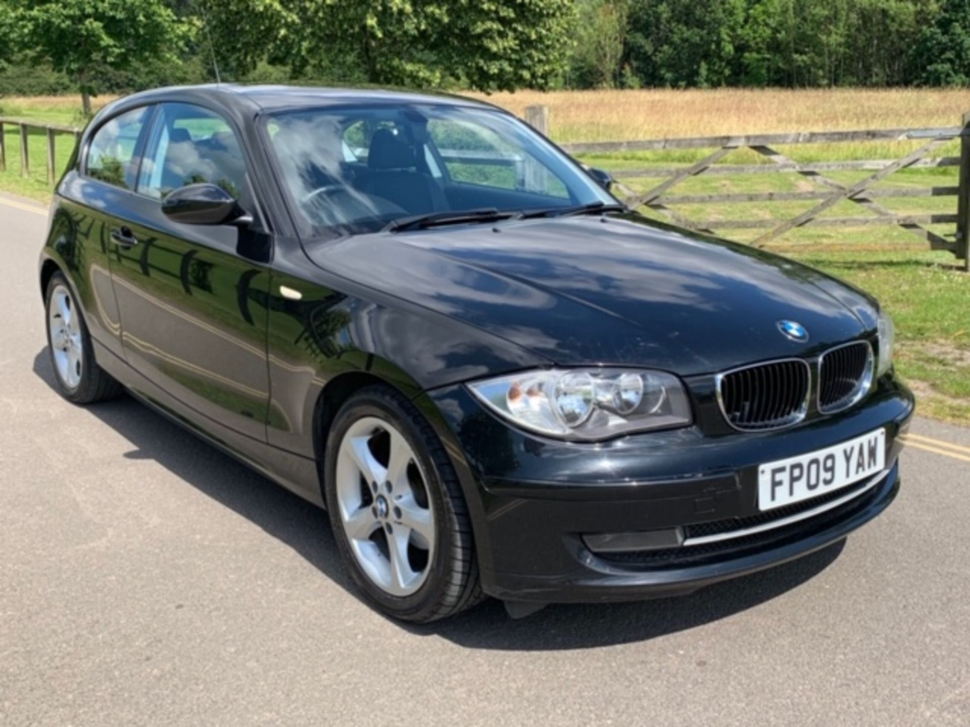 2009/09 REG BMW 116I SPORT 2.0 PETROL BLACK 3 DOOR HATCHBACK *NO VAT*