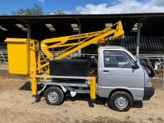 2005/55 PIAGGIO PORTER 1.4 DIESEL PICK-UP C/W POWERED ACCESS LIFT FITTED WITH STABILISERS *PLUS VAT*