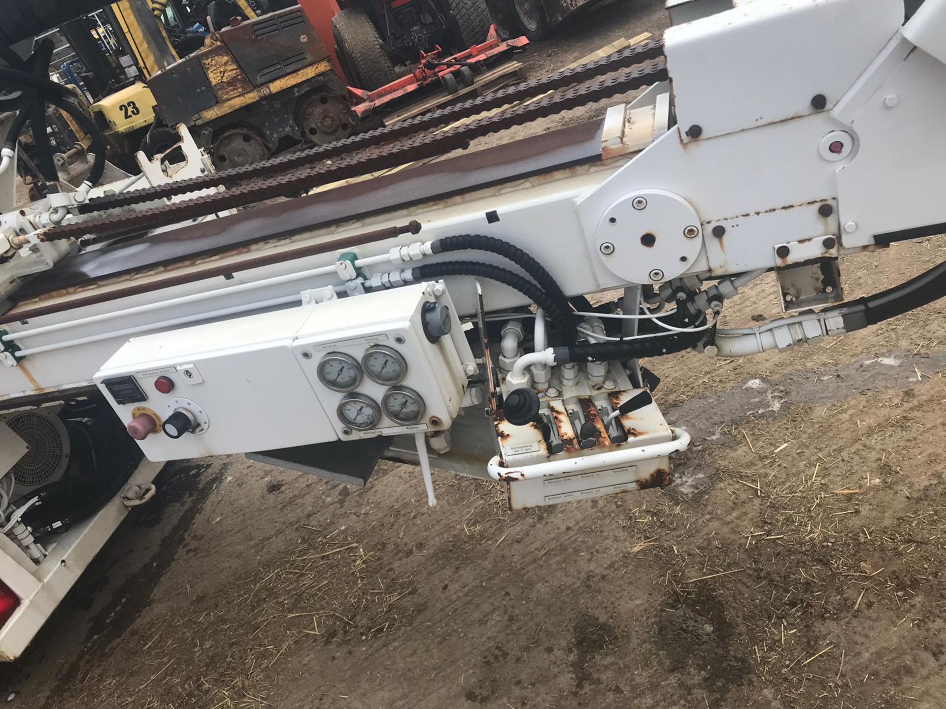NEVER USED TRACKED DIRECTIONAL DRILL, BEEN STOOD FOR A FEW YEARS 1 OF 2 AVAILABLE *PLUS VAT* - Image 13 of 21