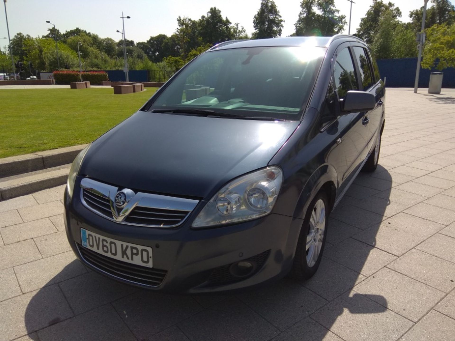 2010/60 REG VAUXHALL ZAFIRA ELITE 1.9 CDTI DIESEL (150BHP) AUTOMATIC*** NO VAT *** - Image 5 of 18