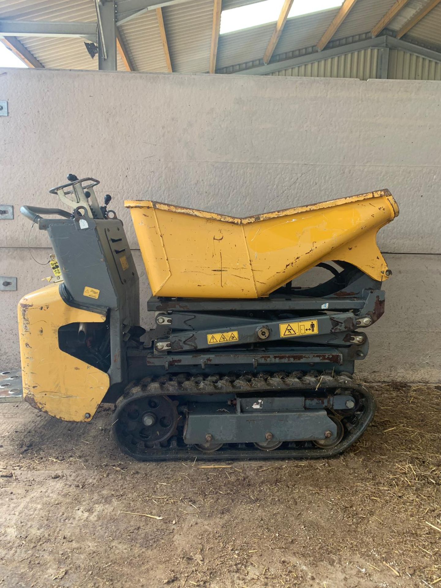 2014 MESSERSI TCH-07D/AV STAND ON TRACKED MINI DUMPER 500 KG *PLUS VAT* - Image 6 of 13