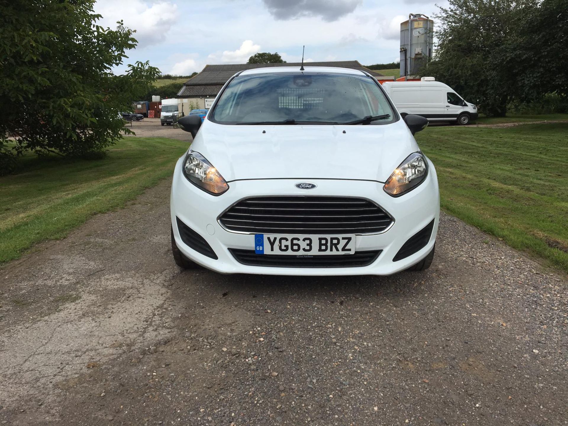 2013/63 REG FORD FIESTA ECONETIC TECH TDCI 1.6 DIESEL CAR/VAN, SHOWING 0 FORMER KEEPERS *PLUS VAT* - Image 2 of 13