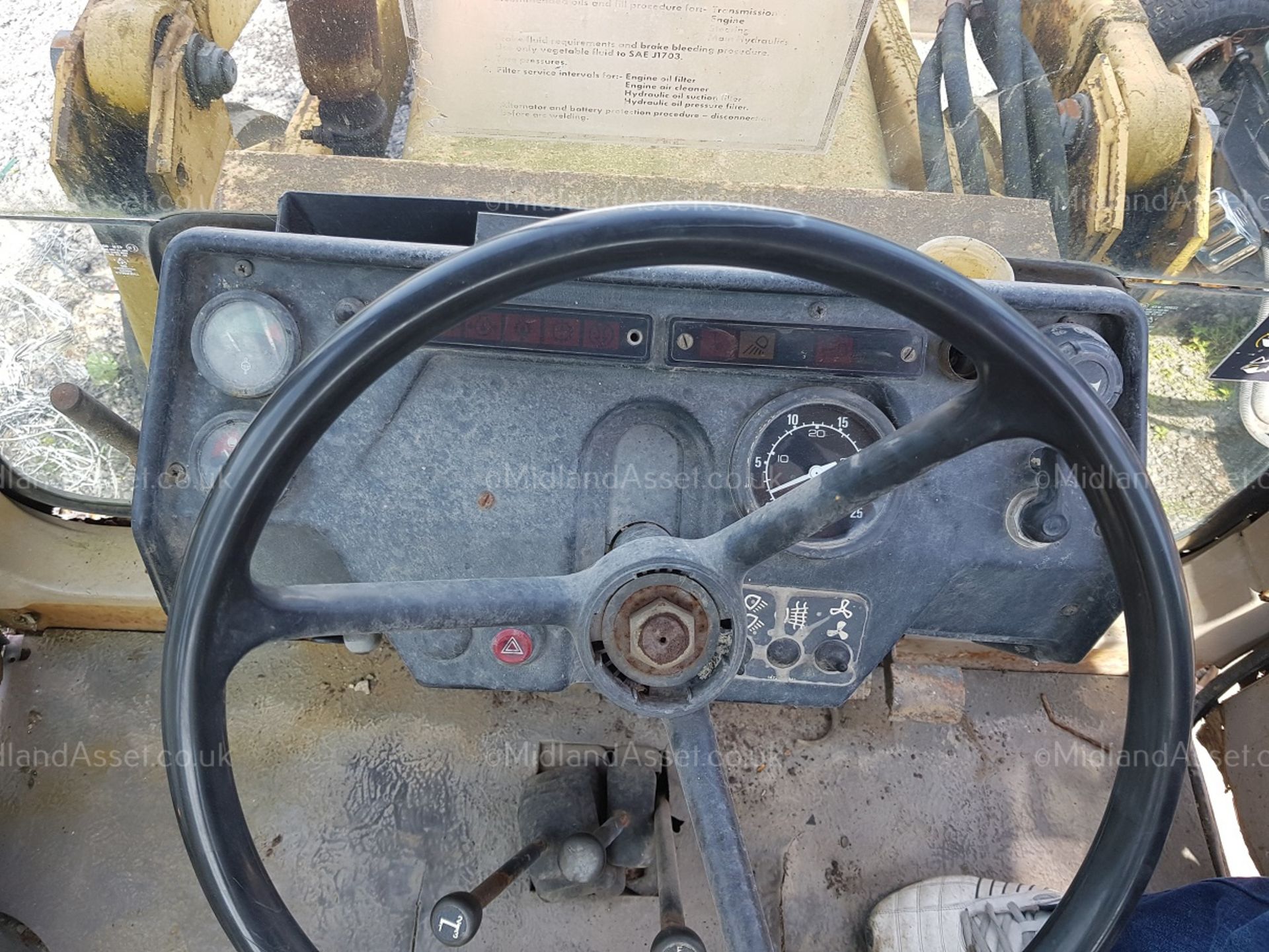 1987 MASSEY FERGUSON 30H BACK HOE LOADER, BEEN STANDING APPROX 2YR *PLUS VAT* - Image 7 of 7