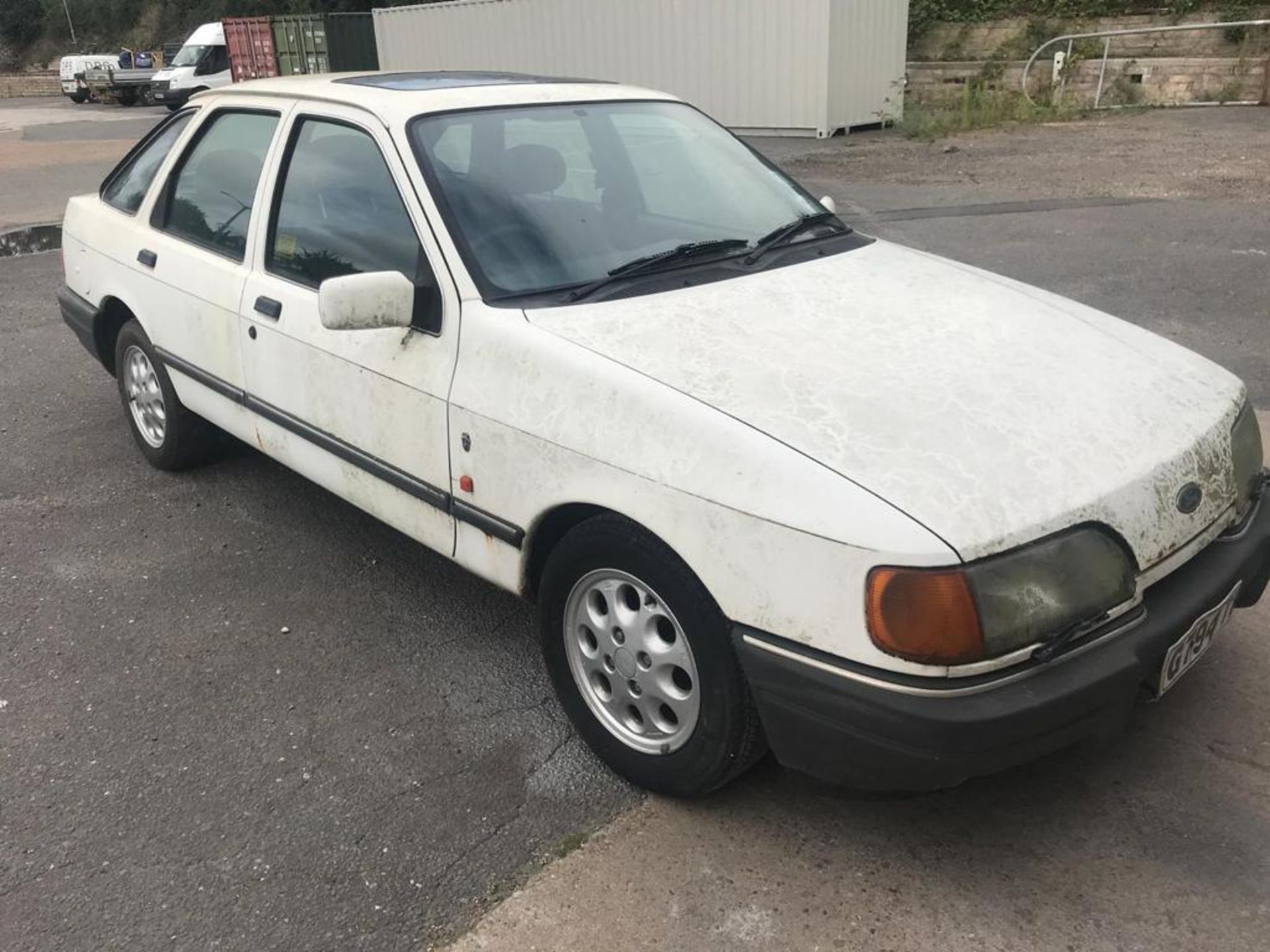 RARE 1989/G REG FORD SIERRA GHIA I AUTO 2.0 PETROL WHITE 5 DOOR HATCHBACK *NO VAT*