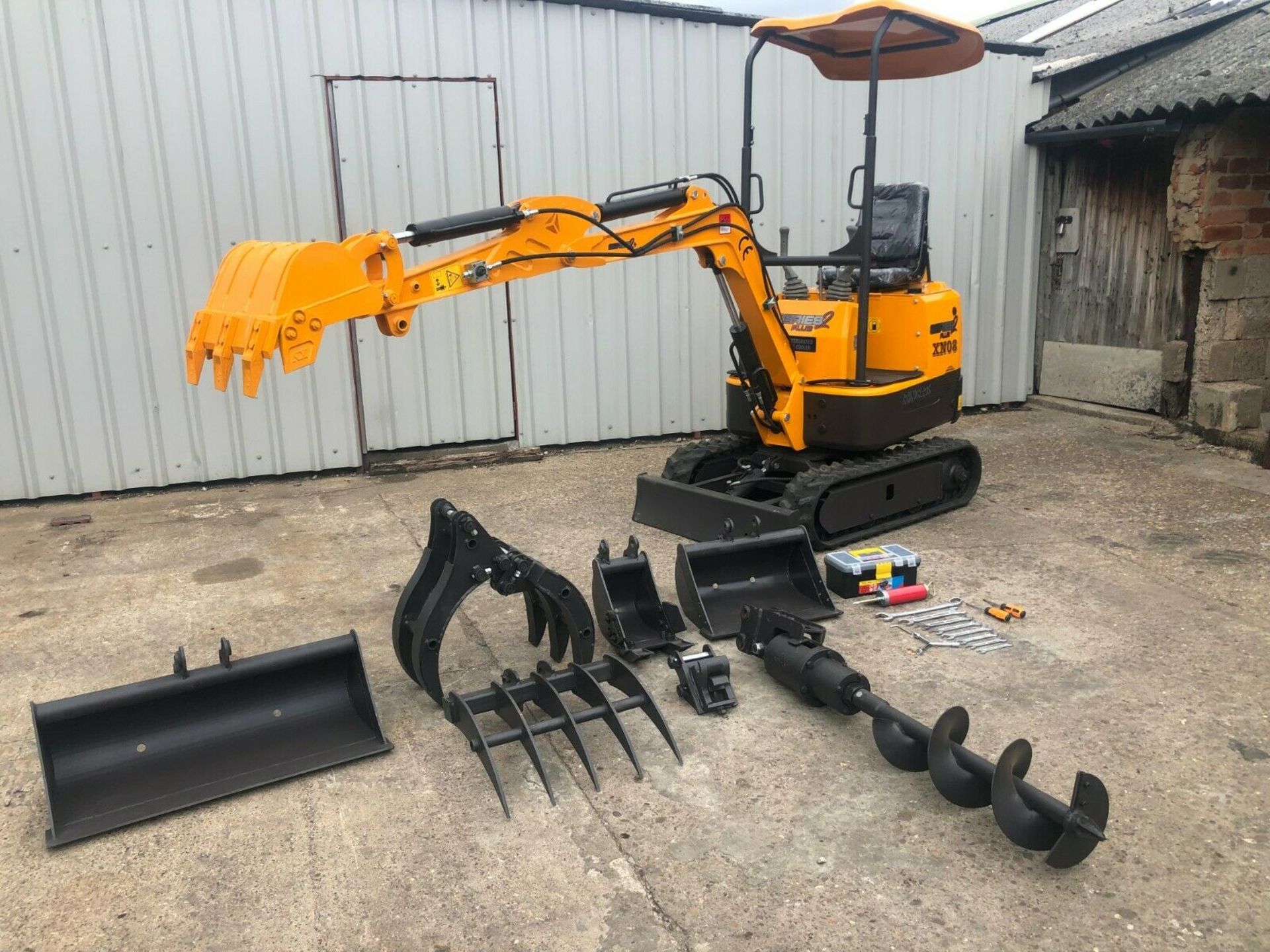 2019 MINI DIGGER RHINOCEROS XN08, LATEST MODEL SERIES 2 PLUS INTER-COOLER, 3 BUCKETS, CE MARKED