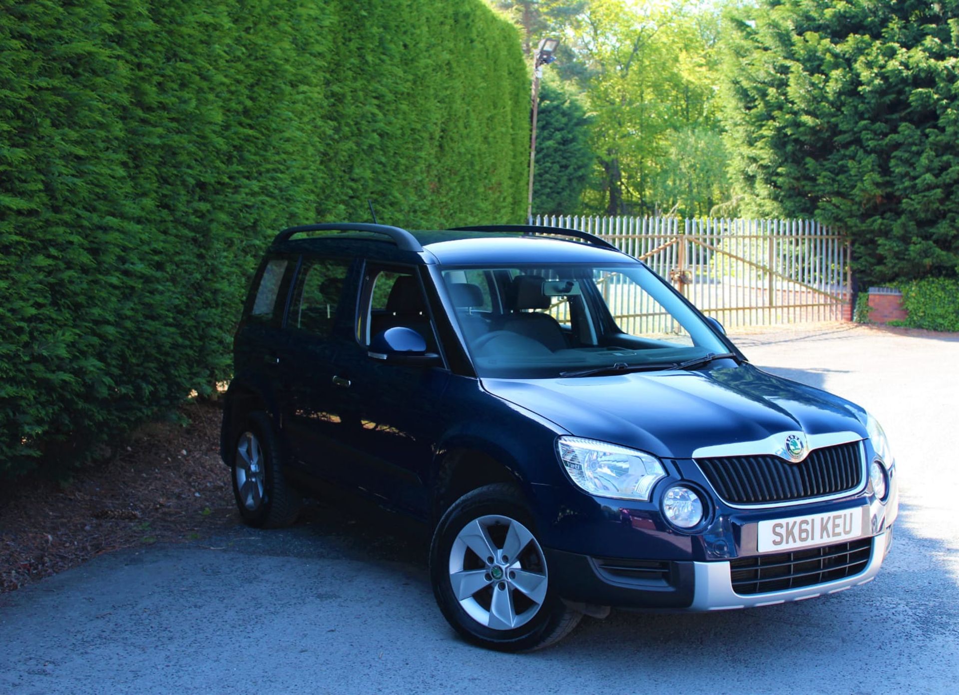 2011/61 REG SKODA YETI S TDI CR 4X4 110BHP 2.0 DIESEL 5 DOOR HATCHBACK, SHOWING 0 FORMER KEEPERS - Image 2 of 20