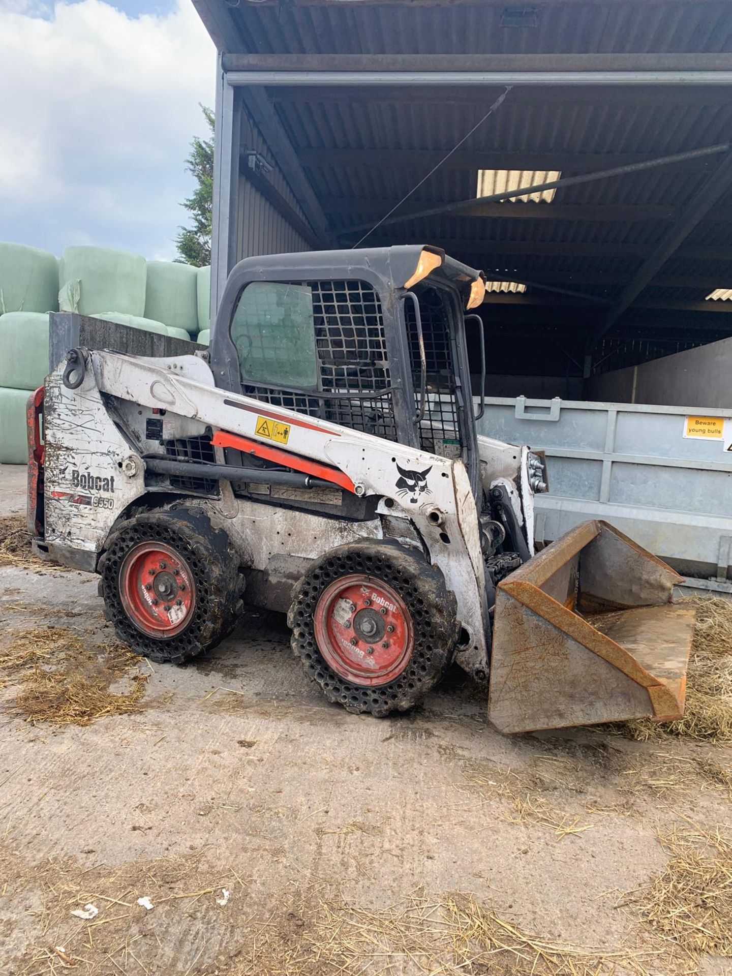 2016 BOBCAT S550 SKID STEER LOADER, RUNS WORK AND LIFTS *PLUS VAT* - Image 5 of 17