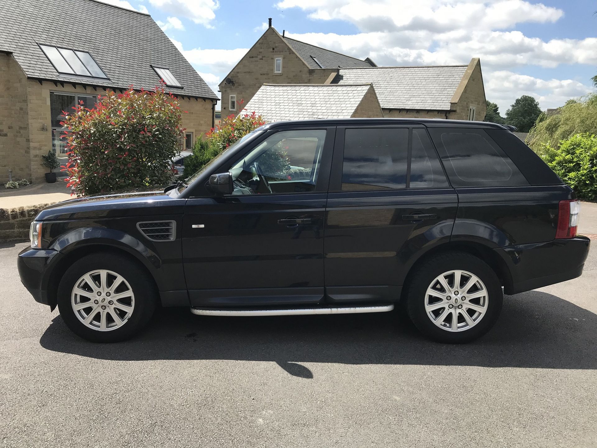 2009/09 REG LAND ROVER RANGE ROVER SPORT S TDV6 AUTO 2.7 DIESEL - FULL SERVICE HISTORY *NO VAT* - Image 4 of 16