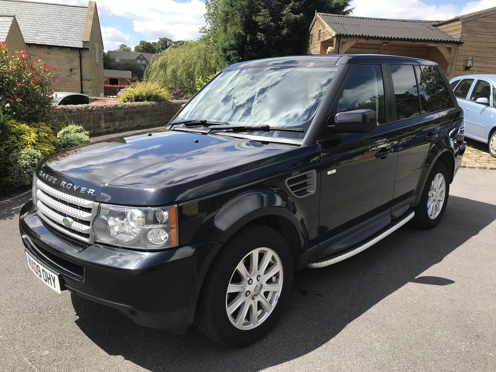 2009/09 REG LAND ROVER RANGE ROVER SPORT S TDV6 AUTO 2.7 DIESEL - FULL SERVICE HISTORY *NO VAT* - Image 3 of 16