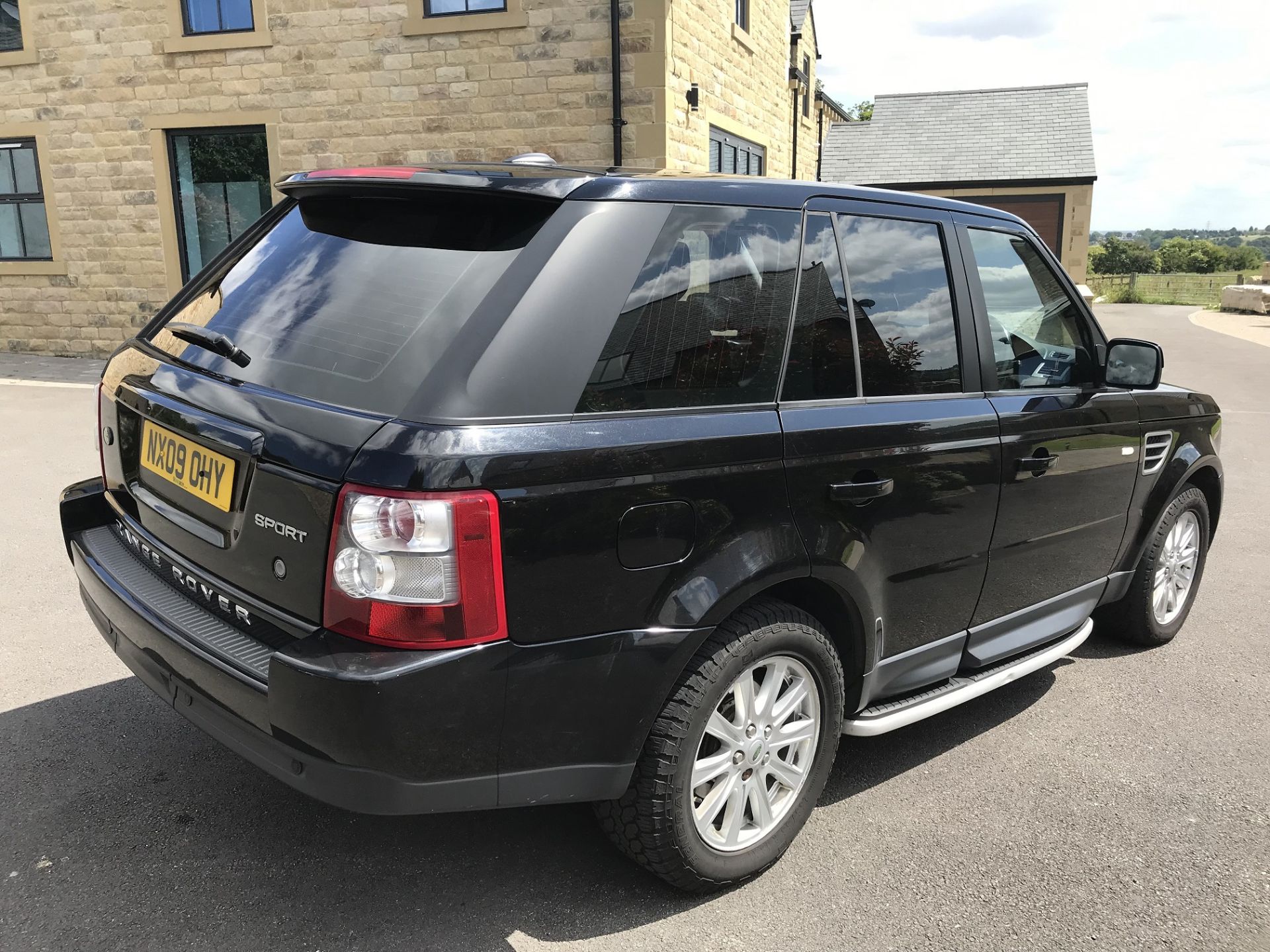 2009/09 REG LAND ROVER RANGE ROVER SPORT S TDV6 AUTO 2.7 DIESEL - FULL SERVICE HISTORY *NO VAT* - Image 7 of 16