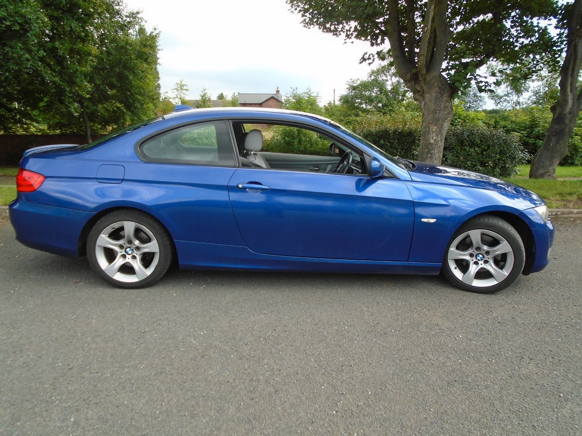 2010/60 REG BMW 320D SE AUTO 181 BLUE 2.0 DIESEL COUPE *NO VAT* - Image 3 of 7