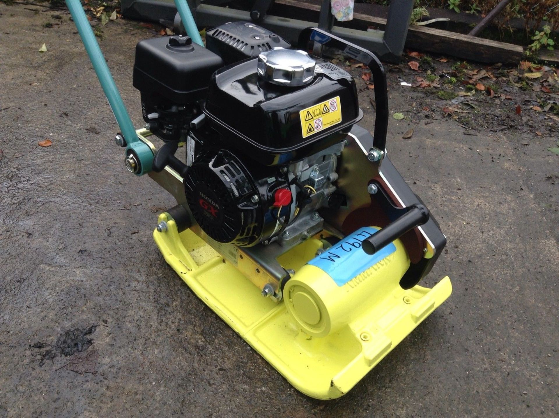 Brand New Ammann APF1033 Single Directional Vibratory Plate Wacker Compaction FREE DELIVERY UK - Bild 6 aus 6