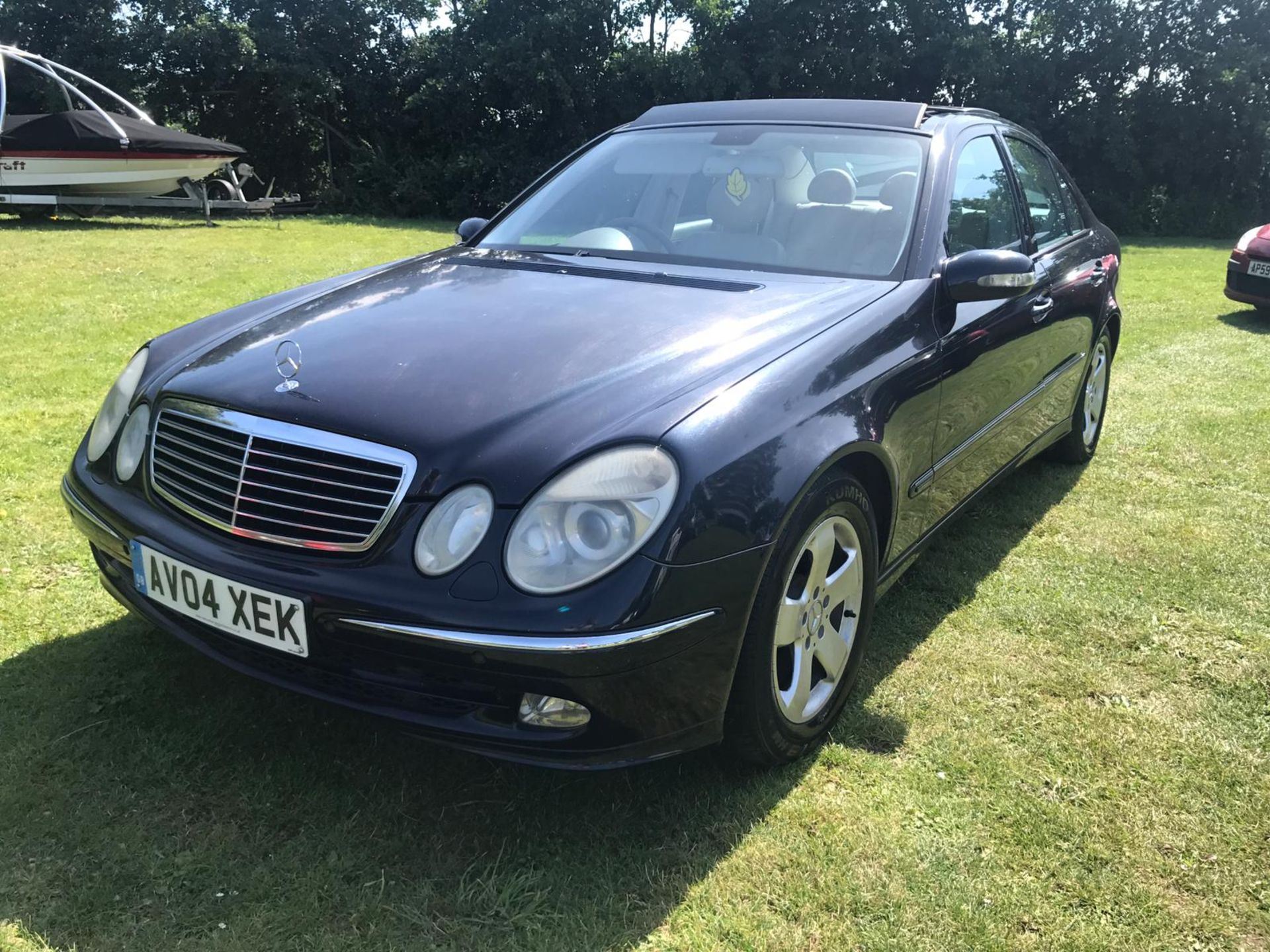 2004/04 REG MERCEDES E320 CDI AVANTGARDE AUTO 3.2 DIESEL 4 DOOR SALOON *NO VAT* - Image 2 of 28