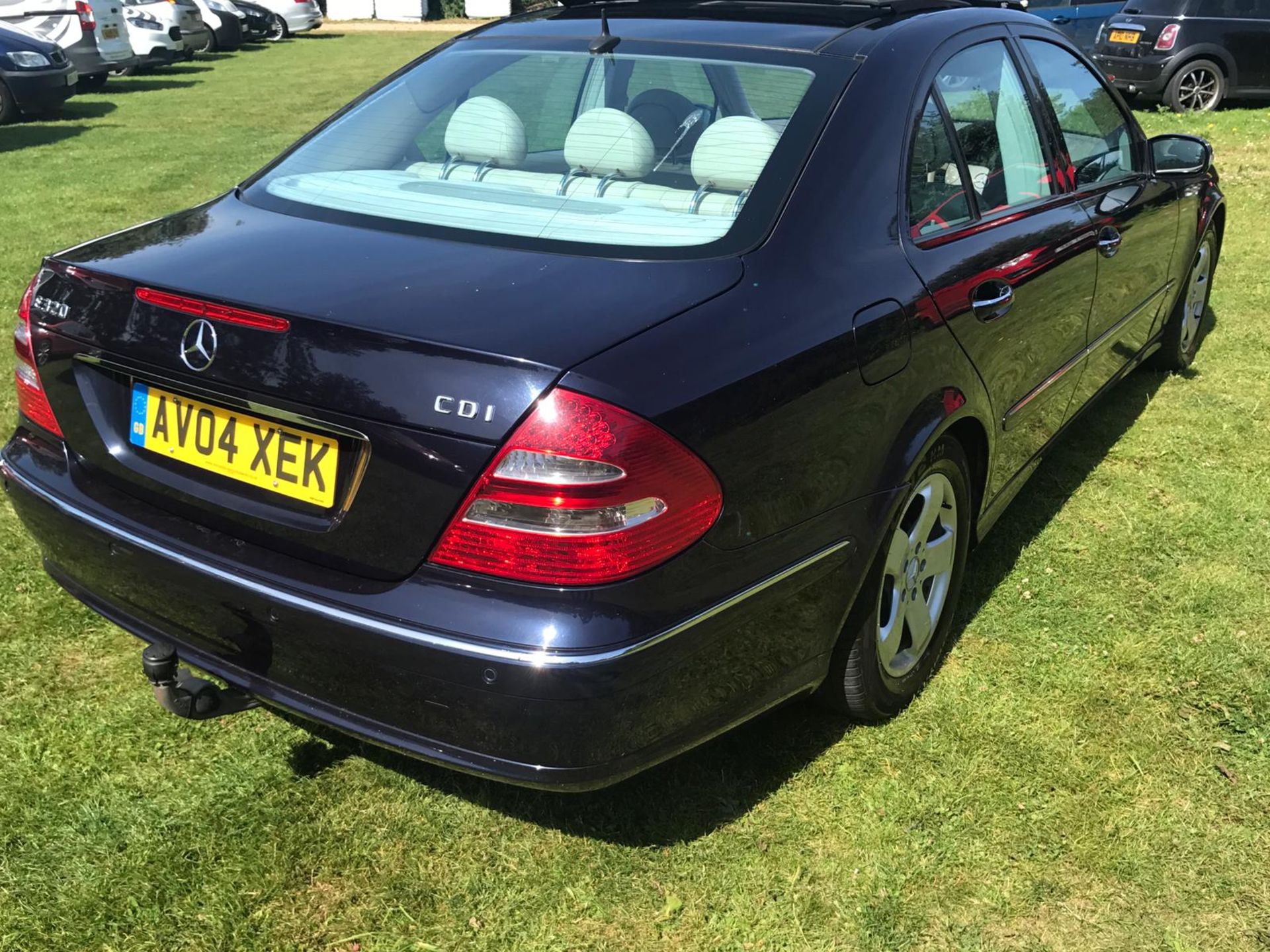 2004/04 REG MERCEDES E320 CDI AVANTGARDE AUTO 3.2 DIESEL 4 DOOR SALOON *NO VAT* - Image 7 of 28