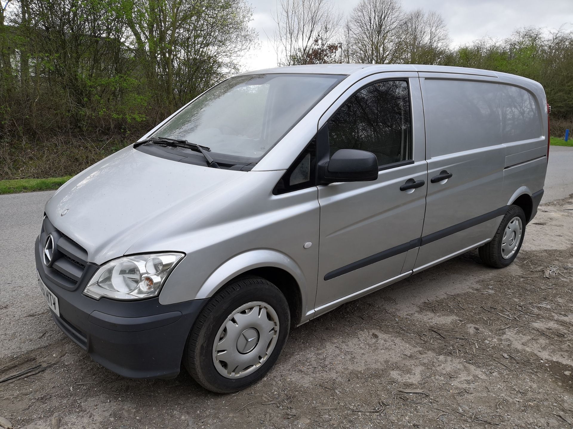 2011/61 REG MERCEDES-BENZ VITO 113 CDI SILVER DIESEL PANEL VAN, SHOWING 0 FORMER KEEPERS *NO VAT* - Image 3 of 13