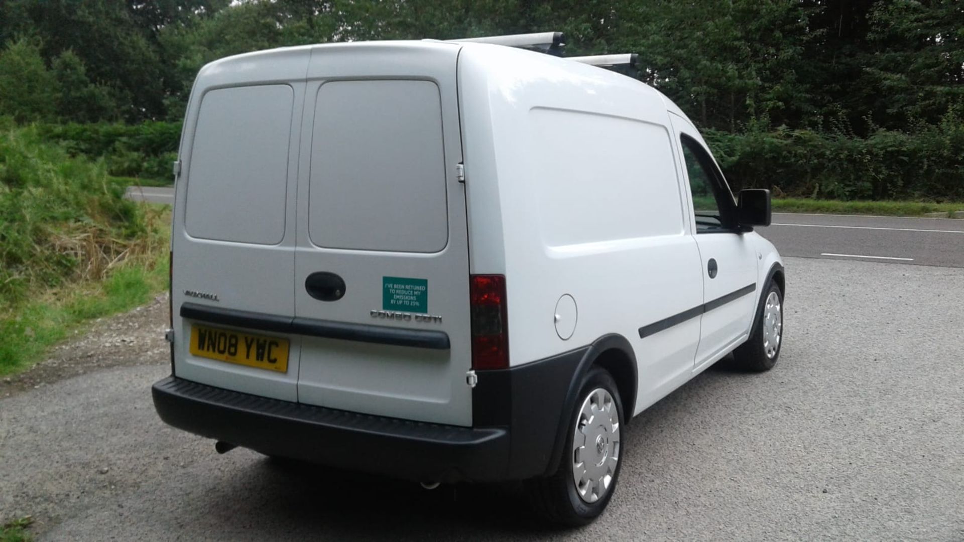 2008/08 REG VAUXHALL COMBO 2000 CDTI 1.25 DIESEL CAR DERIVED VAN, SHOWING 0 FORMER KEEPRS *NO VAT* - Image 4 of 7