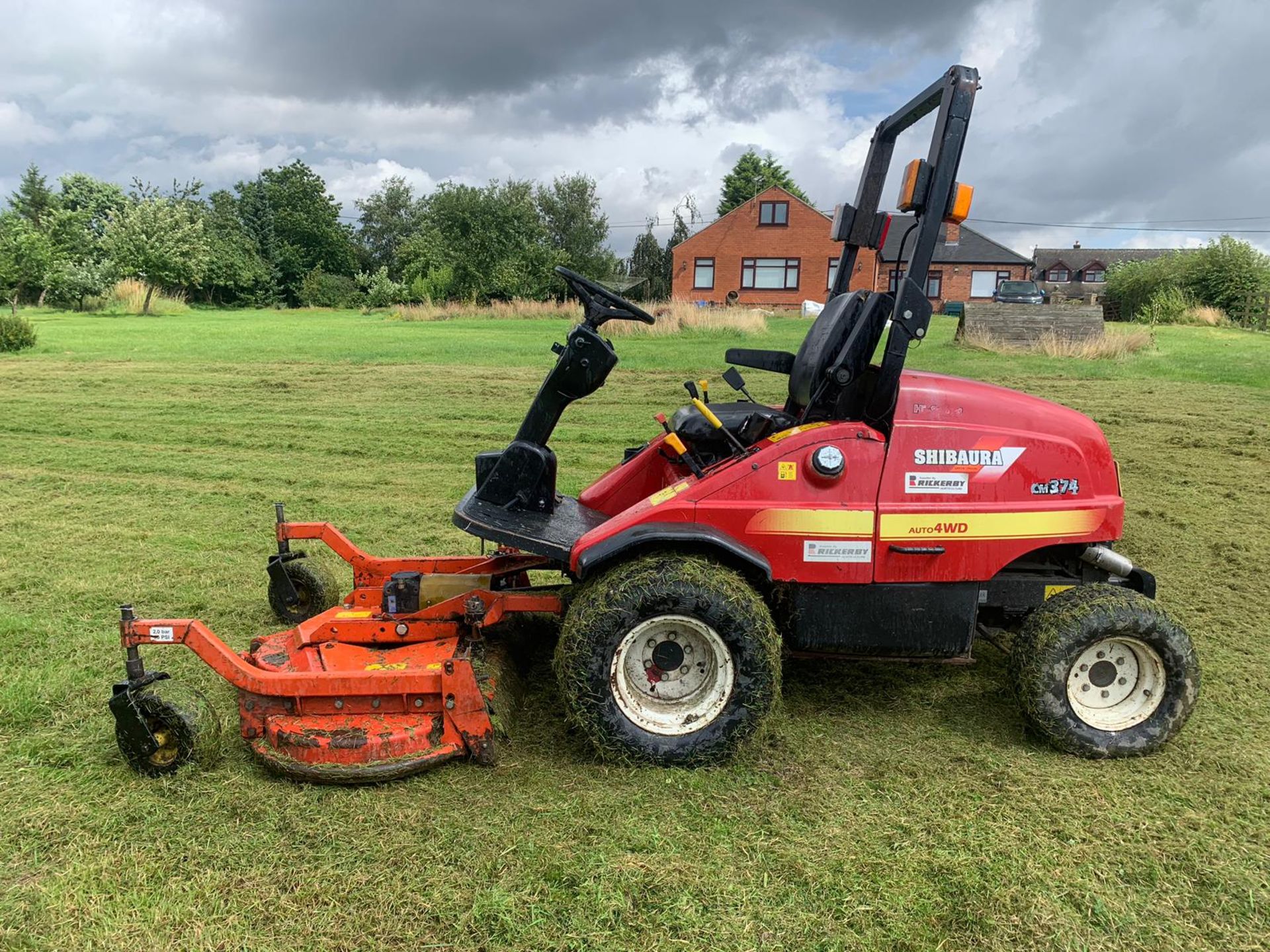 2013 SHIBAURA CM374 AUTO 4WD OUT FRONT ROTARY MOWER, RUNS, WORKS AND CUTS *PLUS VAT* - Bild 4 aus 12