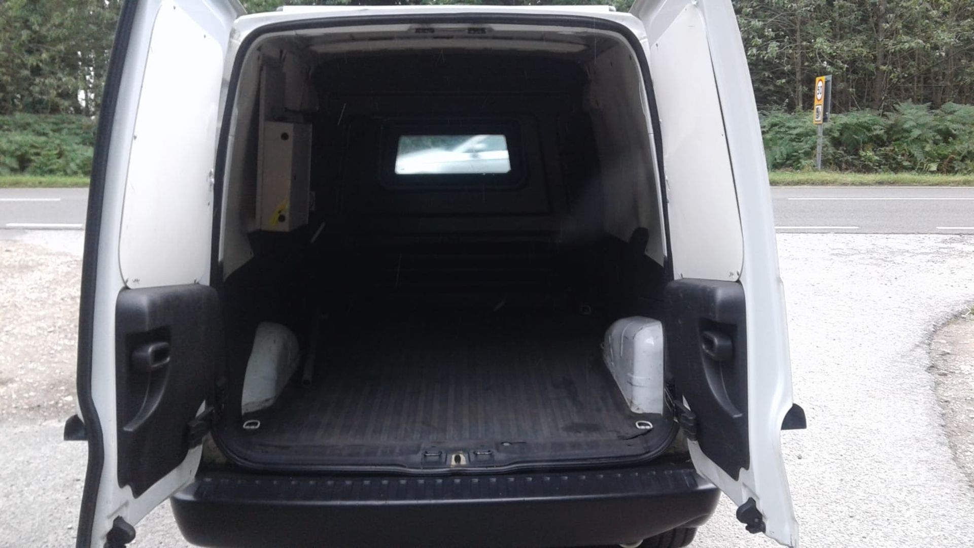 2008/08 REG VAUXHALL COMBO 2000 CDTI 1.25 DIESEL CAR DERIVED VAN, SHOWING 0 FORMER KEEPRS *NO VAT* - Image 5 of 7