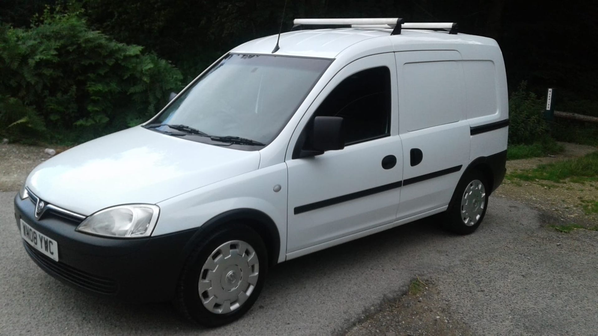 2008/08 REG VAUXHALL COMBO 2000 CDTI 1.25 DIESEL CAR DERIVED VAN, SHOWING 0 FORMER KEEPRS *NO VAT* - Image 2 of 7