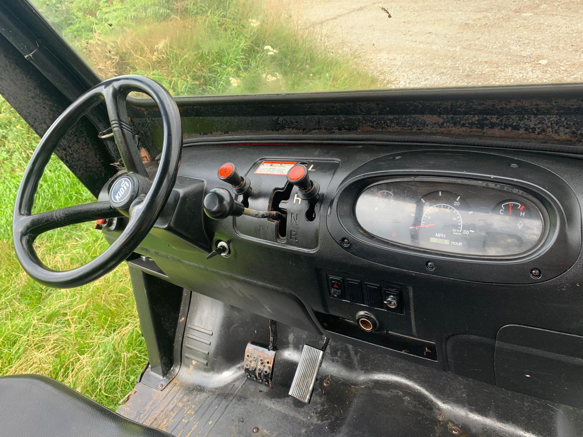 60 REG KIOTI MECHRON 2200 DIESEL 4X4 UTV TIPPER TOW BAR, RUNS AND WORKS, SHOWING 3367 HRS *PLUS VAT* - Image 12 of 13