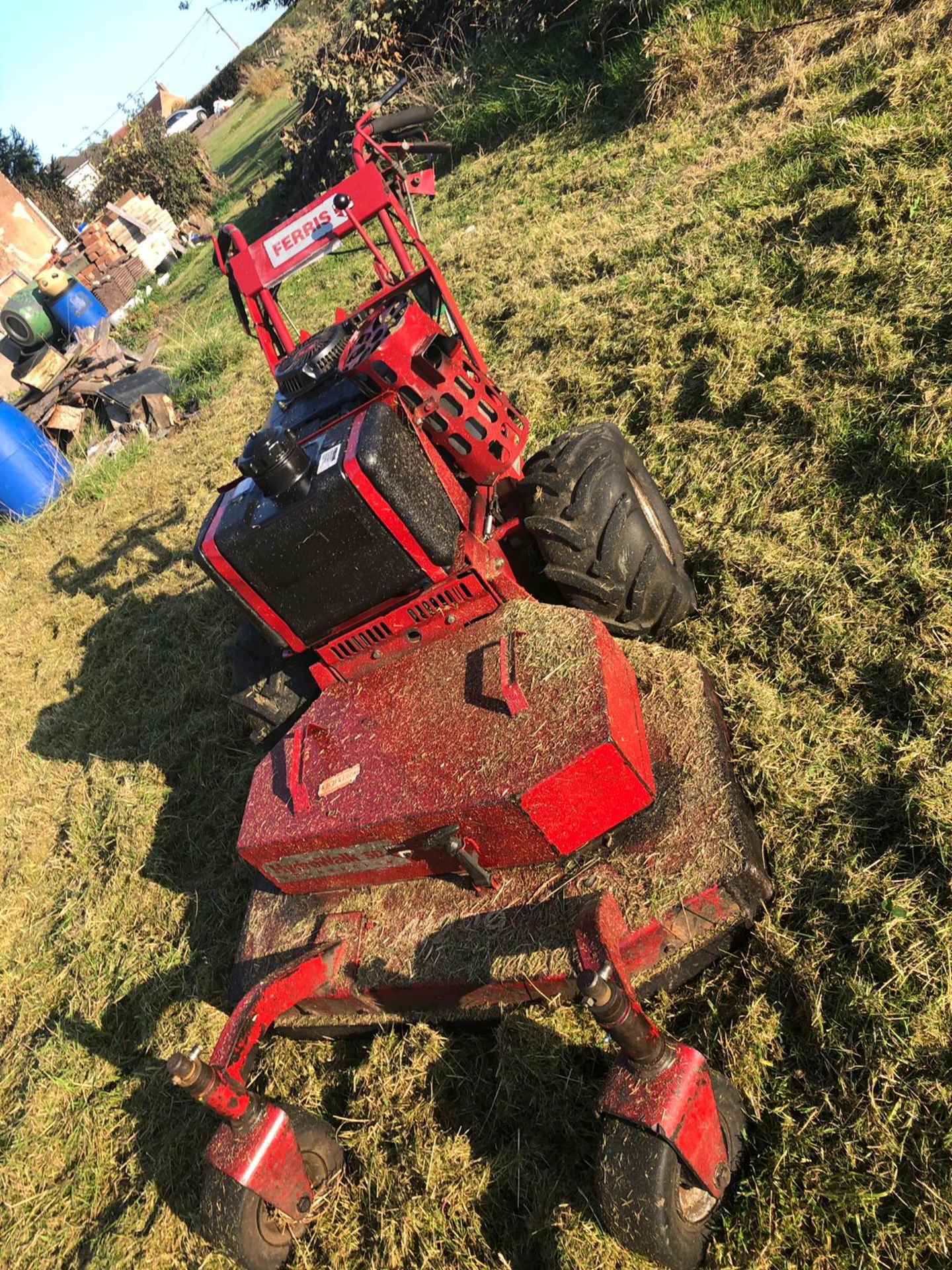 2005 FERRIS HW36 PROFESSIONAL KAWASAKI ENGINE 36" CUT WALK BEHIND HEAVY DUTY COMMERCIAL MOWER - Image 5 of 16