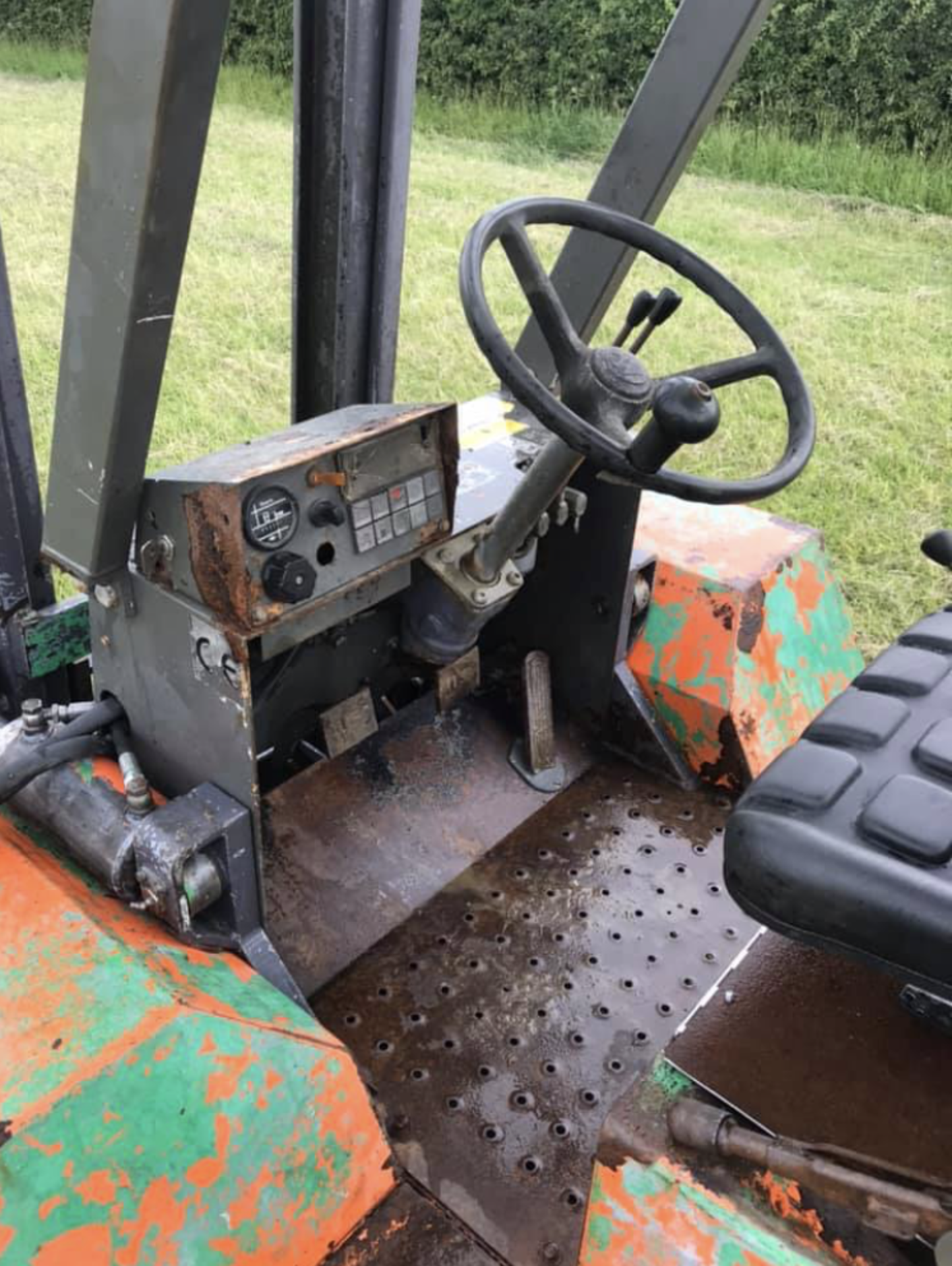 AUSA C20 2 TON 4X4 ROUGH TERRAIN FORKLIFT, IN FULL WORKING ORDER & READY FOR WORK *PLUS VAT* - Image 6 of 9