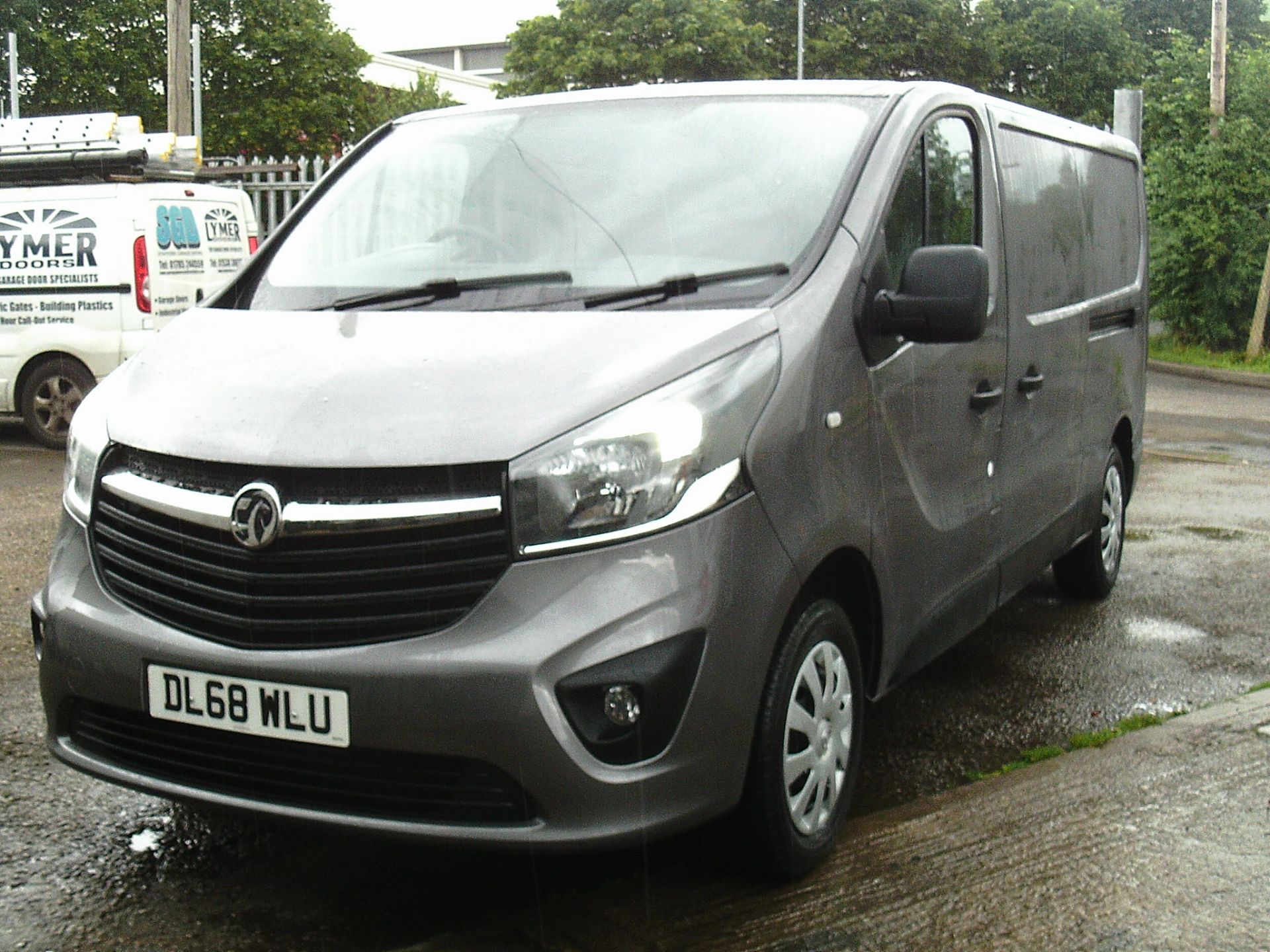 2018/68 REG VAUXHALL VIVARO 2900 SPORTIVE EURO 6 CDTI 1.6 DIESEL PANEL VAN, SHOWING 0 FORMER KEEPERS - Image 3 of 14