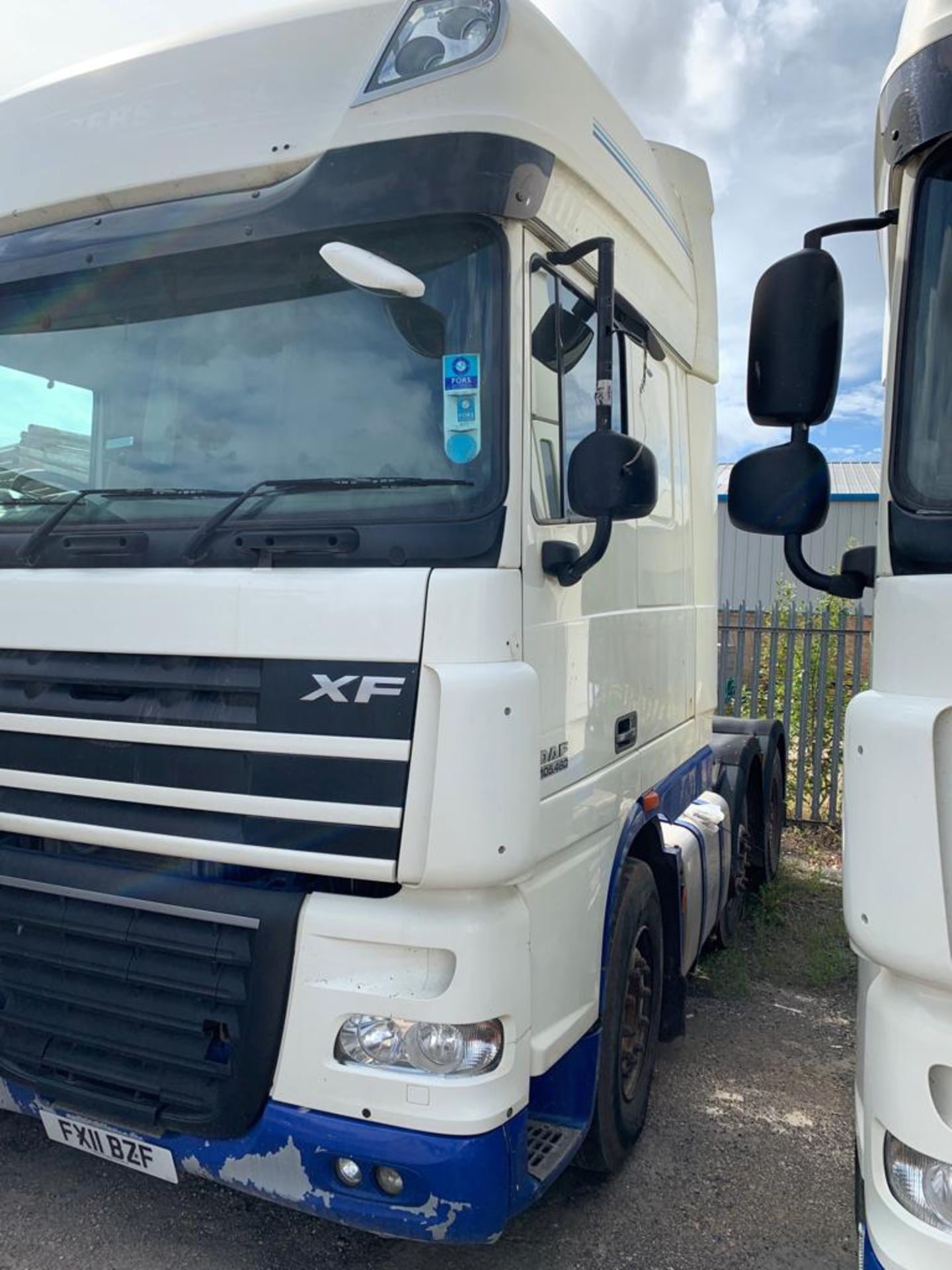 2011/11 REG DAF XF105.460 SLEEPER CAB HEAVY HAULAGE TRUCK WHITE DIESEL, SHOWING 0 FORMER KEEPERS - Image 6 of 11