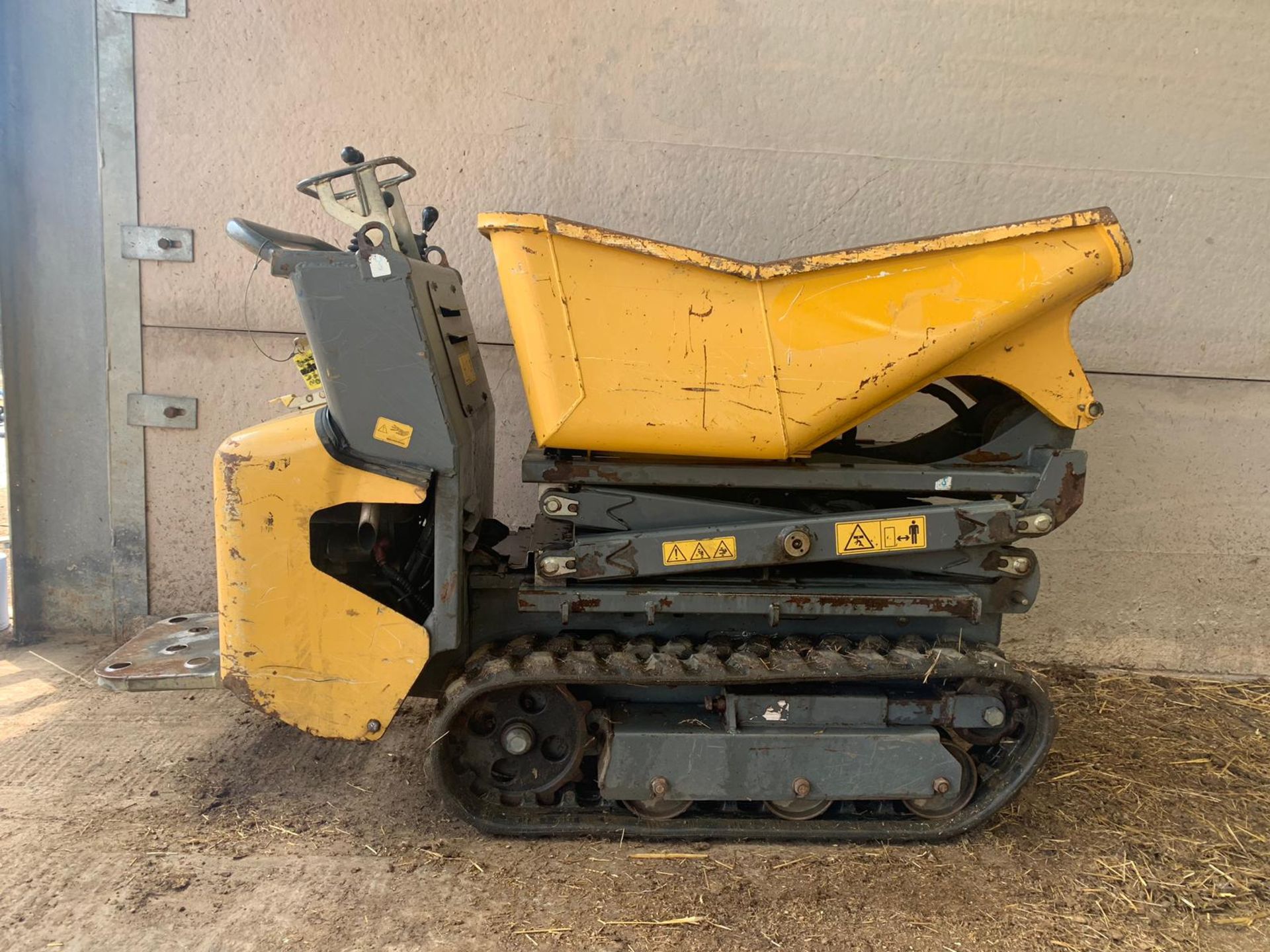 2014 MESSERSI TCH-07D/AV STAND ON TRACKED MINI DUMPER 500 KG *PLUS VAT* - Image 5 of 13