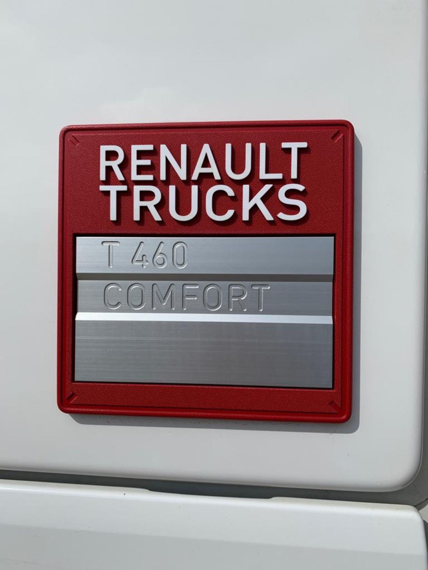 2015/15 REG RENAULT T460 COMFORT EURO 6 SLEEPER CAB (HEAVY HAULAGE UNIT), SHOWING 0 FORMER KEEPERS - Image 6 of 13