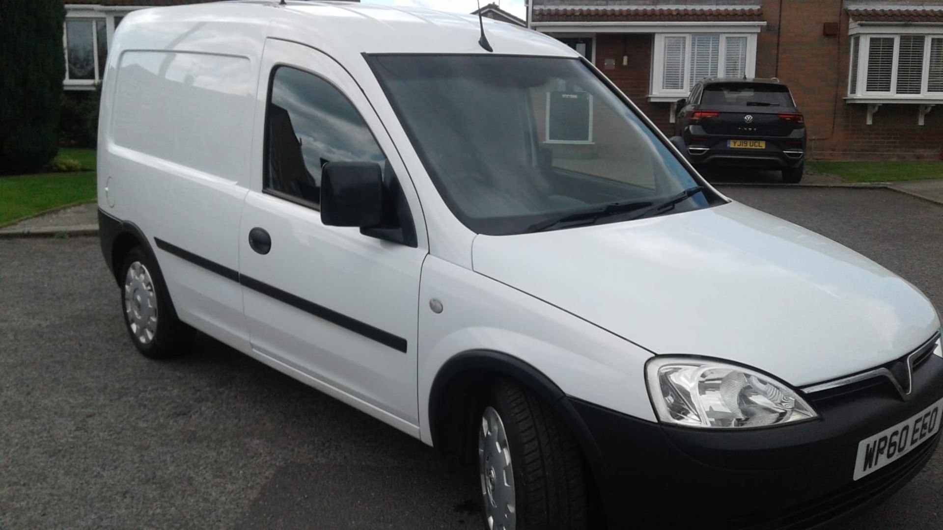 2011/60 REG VAUXHALL COMBO 2000 CDTI 16V 1.25 DIESEL WHITE VAN, SHOWING 0 FORMER KEEPERS *NO VAT*