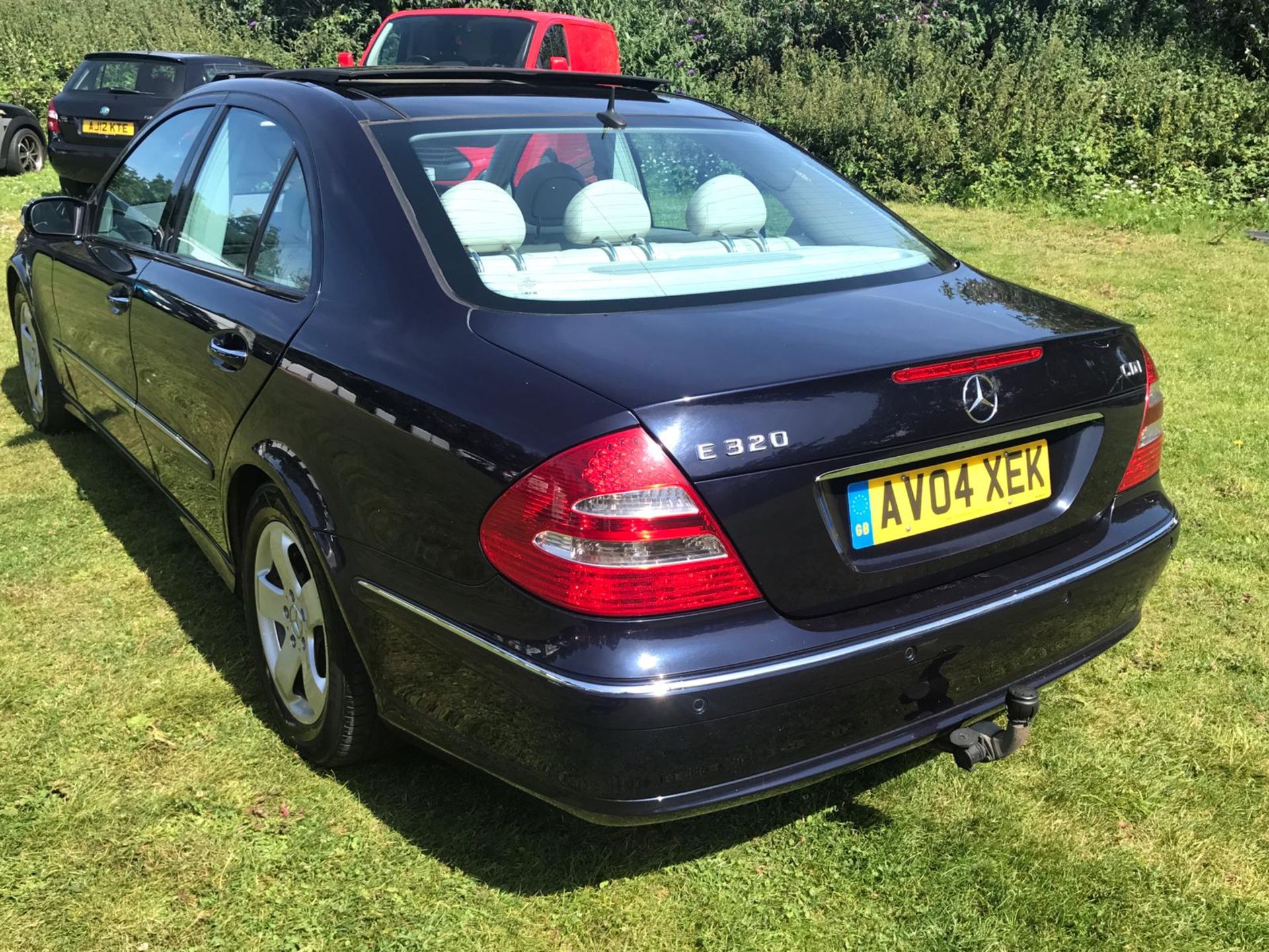 2004/04 REG MERCEDES E320 CDI AVANTGARDE AUTO 3.2 DIESEL 4 DOOR SALOON *NO VAT* - Image 6 of 28