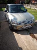 2007/07 REG MINI COOPER 1.6 PETROL SILVER 3 DOOR HATCHBACK, SHOWING 4 FORMER KEEPERS *NO VAT*