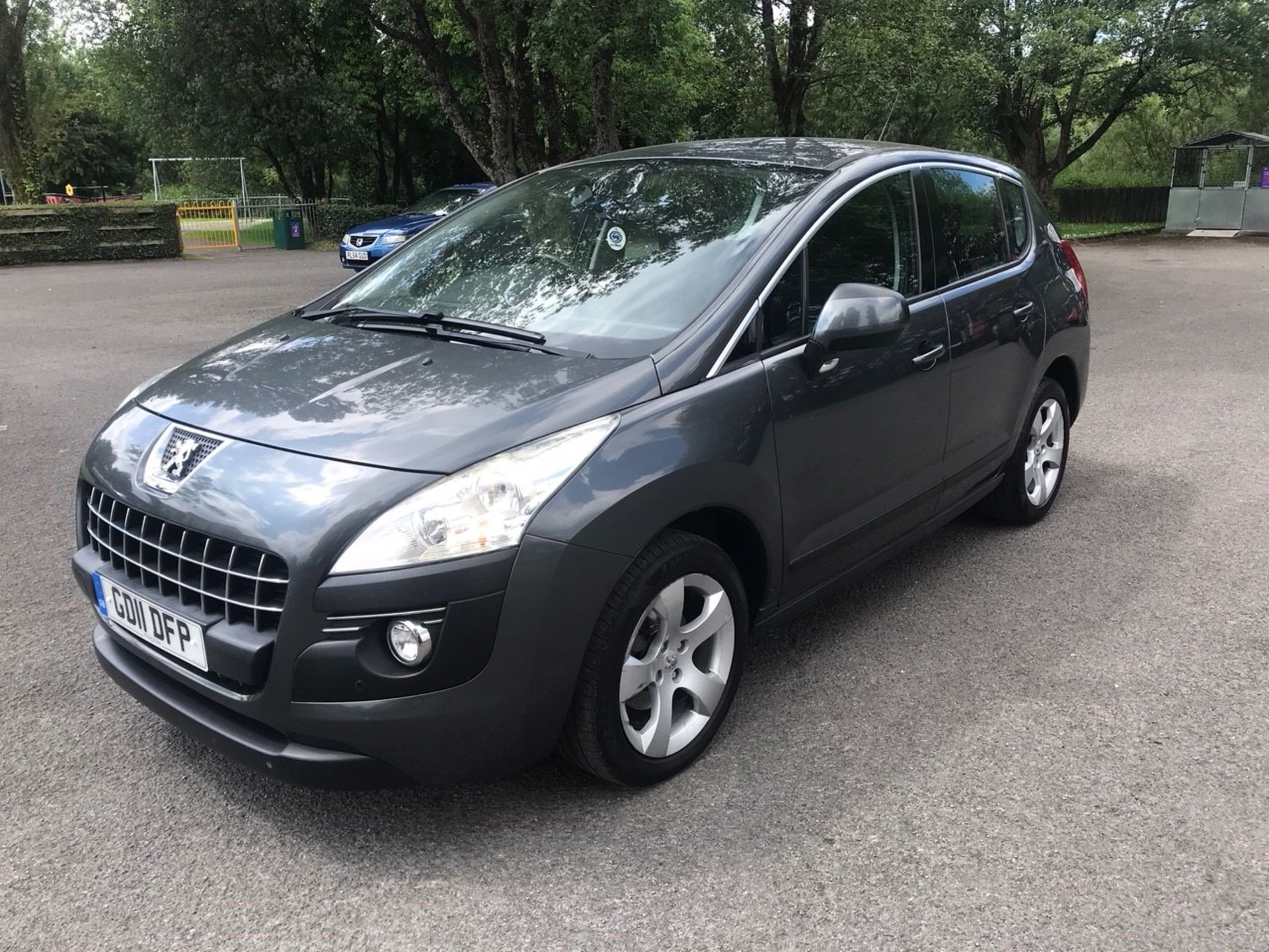 2011/11 REG PEUGEOT 3008 SPORT HDI 1.6 DIESEL 5 DOOR HATCHBACK, SHOWING 1 FORMER KEEPER *NO VAT* - Image 2 of 8