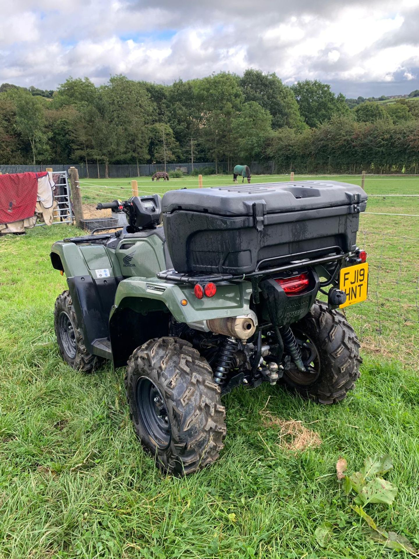 2019 HONDA TRX 500 FM 4WD QUAD 475CC PETROL, ROAD REGISTERED, SHOWING 0 FORMER KEEPERS *PLUS VAT* - Image 7 of 14