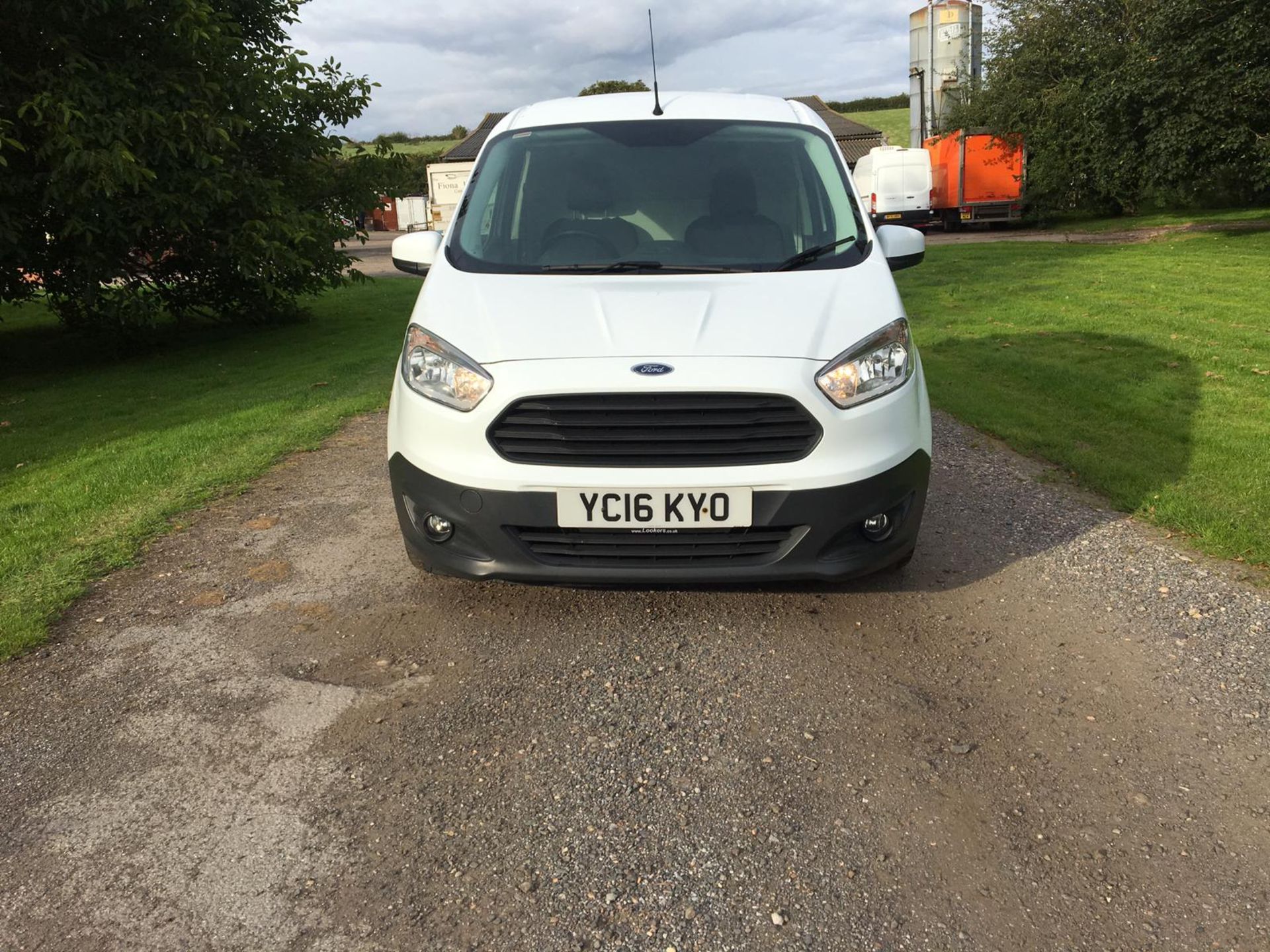 2016/16 REG FORD TRANSIT COURIER BASE TDCI 1.5 DIESEL PANEL VAN, SHOWING 0 FORMER KEEPERS *NO VAT* - Image 2 of 15