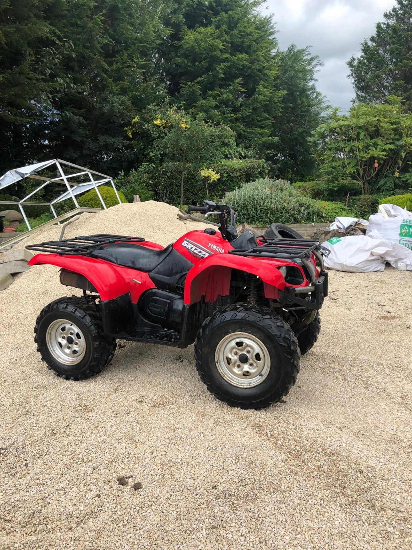 2010 YAMAHA GRIZZLY 660 4 WHEEL DRIVE FARM QUAD, RUNS & WORKS AS IT SHOULD *NO VAT*