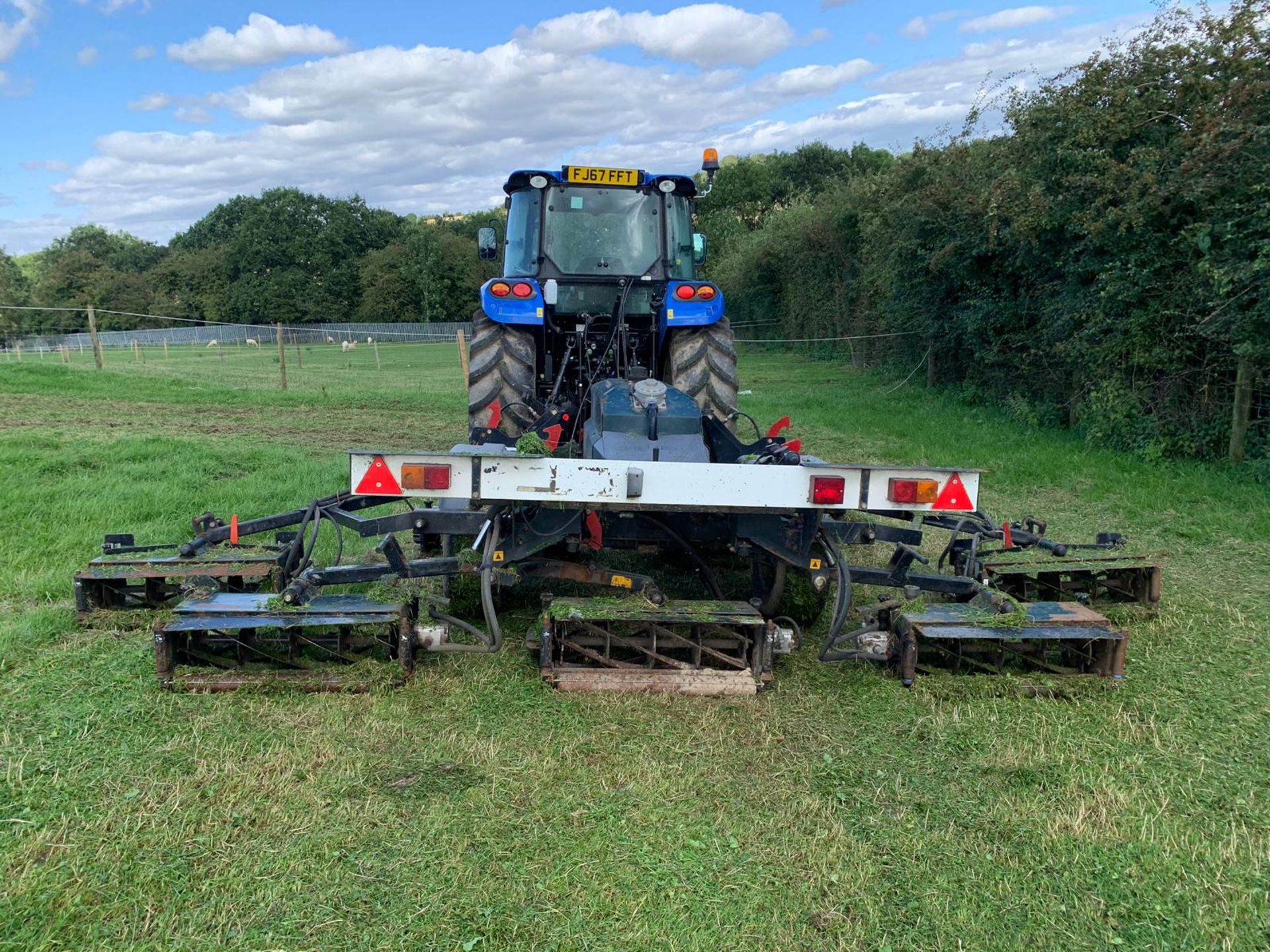 HAYTER TM749 7 GANG TRAILED CYLINDER MOWER, YEAR 2010, MASS: 1110 KG *PLUS VAT* - Image 12 of 18