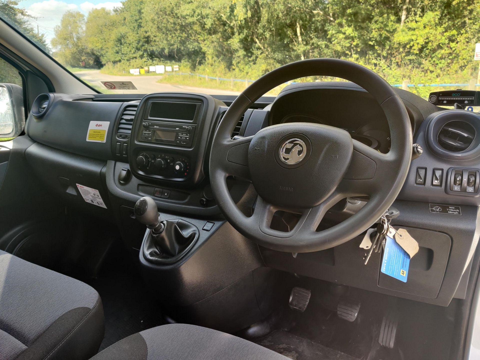 2015/65 REG VAUXHALL VIVARO 2900 CDTI 1.6 DIESEL WHITE PANEL VAN, SHOWING 0 FORMER KEEPERS *NO VAT* - Image 14 of 20