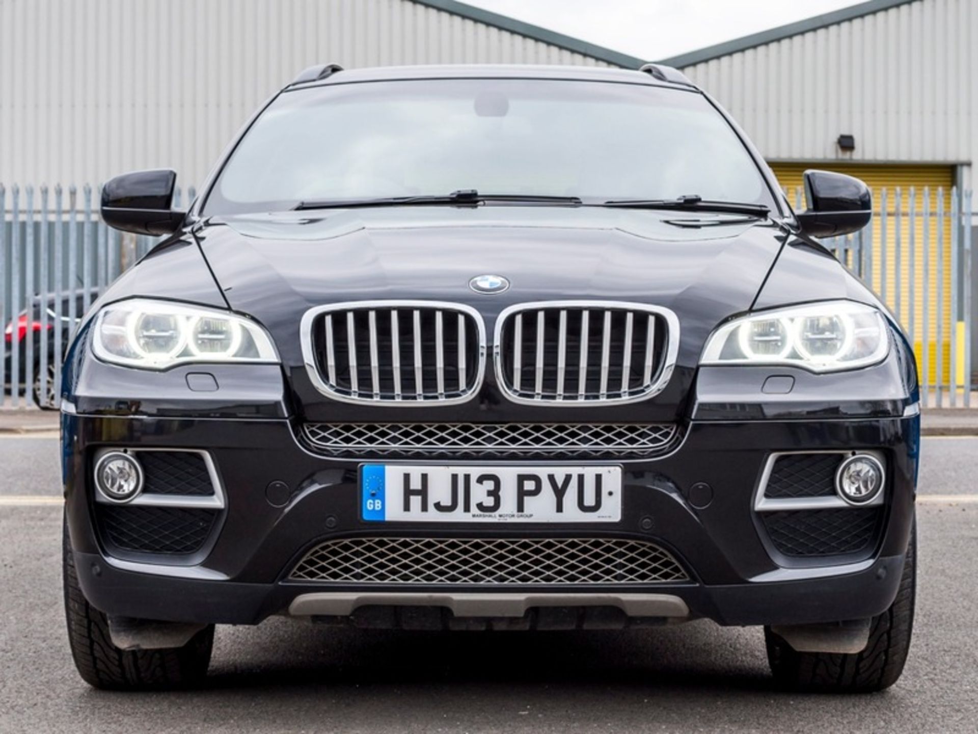 2013/13 REG BMW X6 XDRIVE 40D AUTO 3.0 DIESEL 4X4 BLACK, SHOWING 2 FORMER KEEPERS *NO VAT* - Image 2 of 28