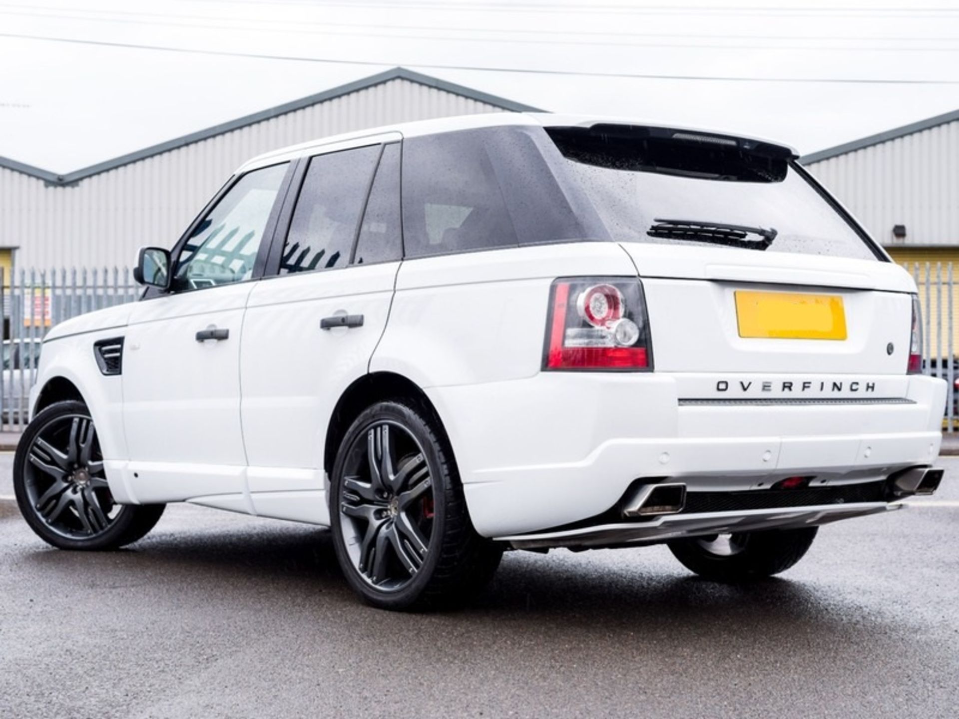 2010/60 REG LAND ROVER RANGE ROVER SPORT HSE TDV6 OVERFINCH BODYKIT 3.0 DIESEL AUTO 4X4 *NO VAT* - Image 3 of 35