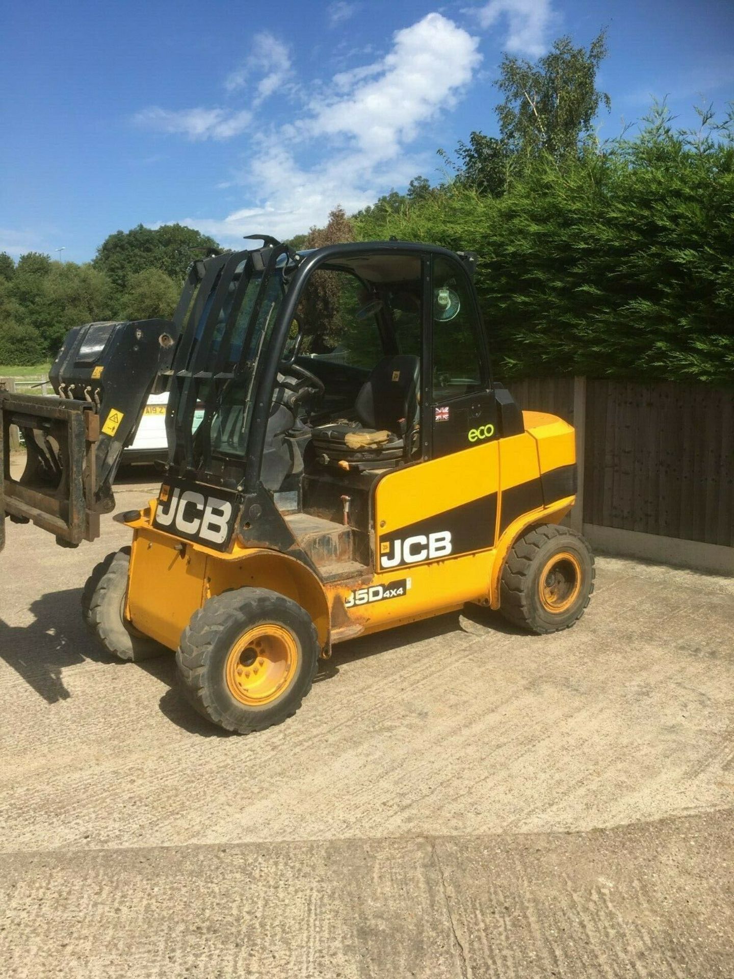 JCB TELETRUK 35D, 4X4, 3.5 TON, YEAR 2015, ONLY 2,400 HOURS *PLUS VAT*