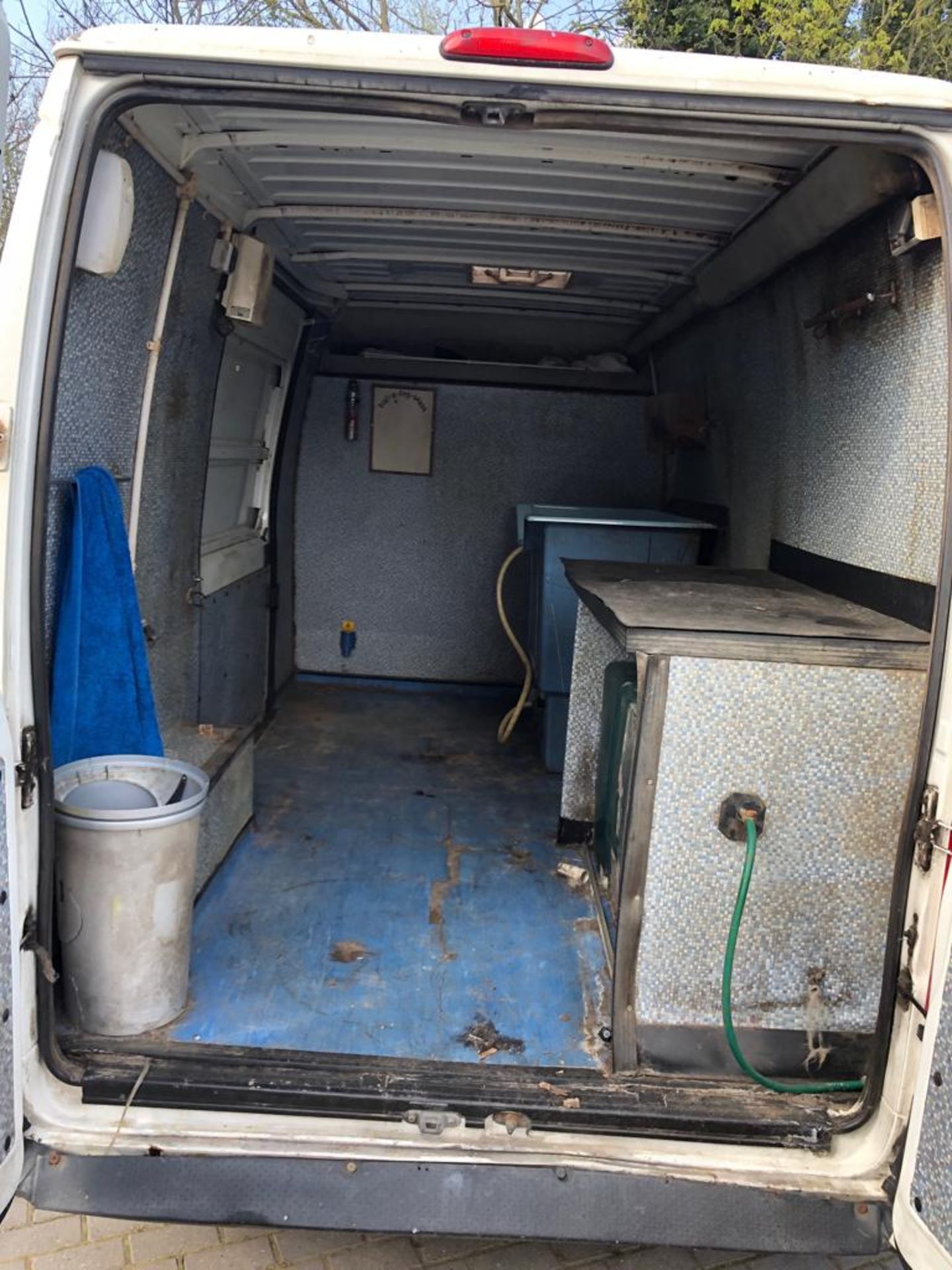 DOG WASH VAN - 2005 REG CITROEN RELAY 1800 TD HDI LWB MOBILE DOG VAN, SHOWER TUB ETC *PLUS VAT* - Image 4 of 17