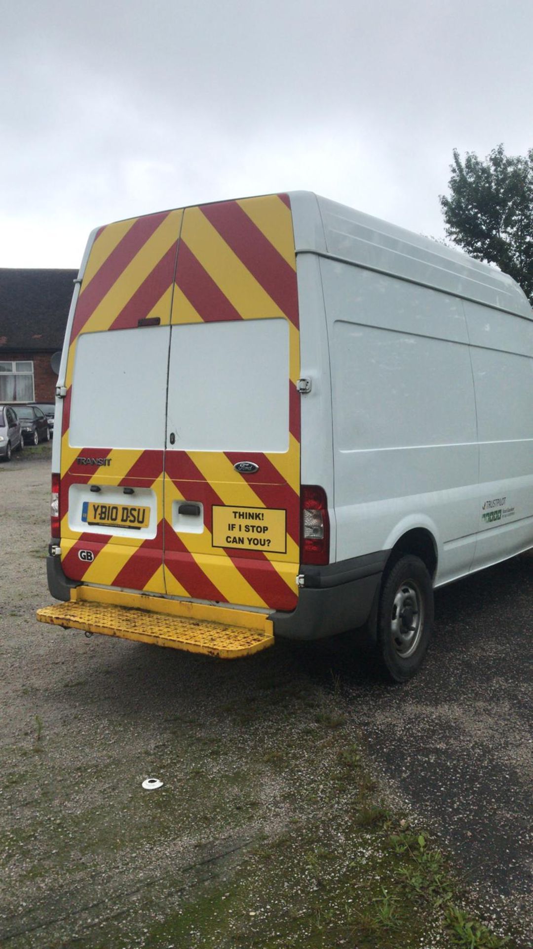 2010/10 REG FORD TRANSIT 115 T350L RWD 2.4 DIESEL WHITE PANEL VAN, SHOWING 3 FORMER KEEPERS *NO VAT* - Image 5 of 8