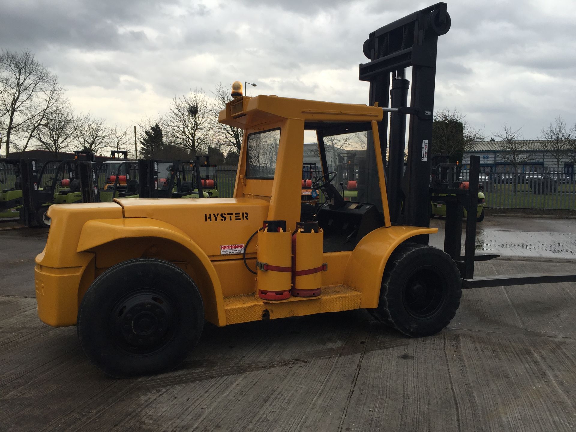 HYSTER H250H COUNTERBALANCE GAS POWERED FORKLIFT *PLUS VAT* - Image 3 of 4