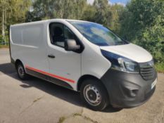 2015/65 REG VAUXHALL VIVARO 2900 CDTI 1.6 DIESEL WHITE PANEL VAN, SHOWING 0 FORMER KEEPERS *NO VAT*