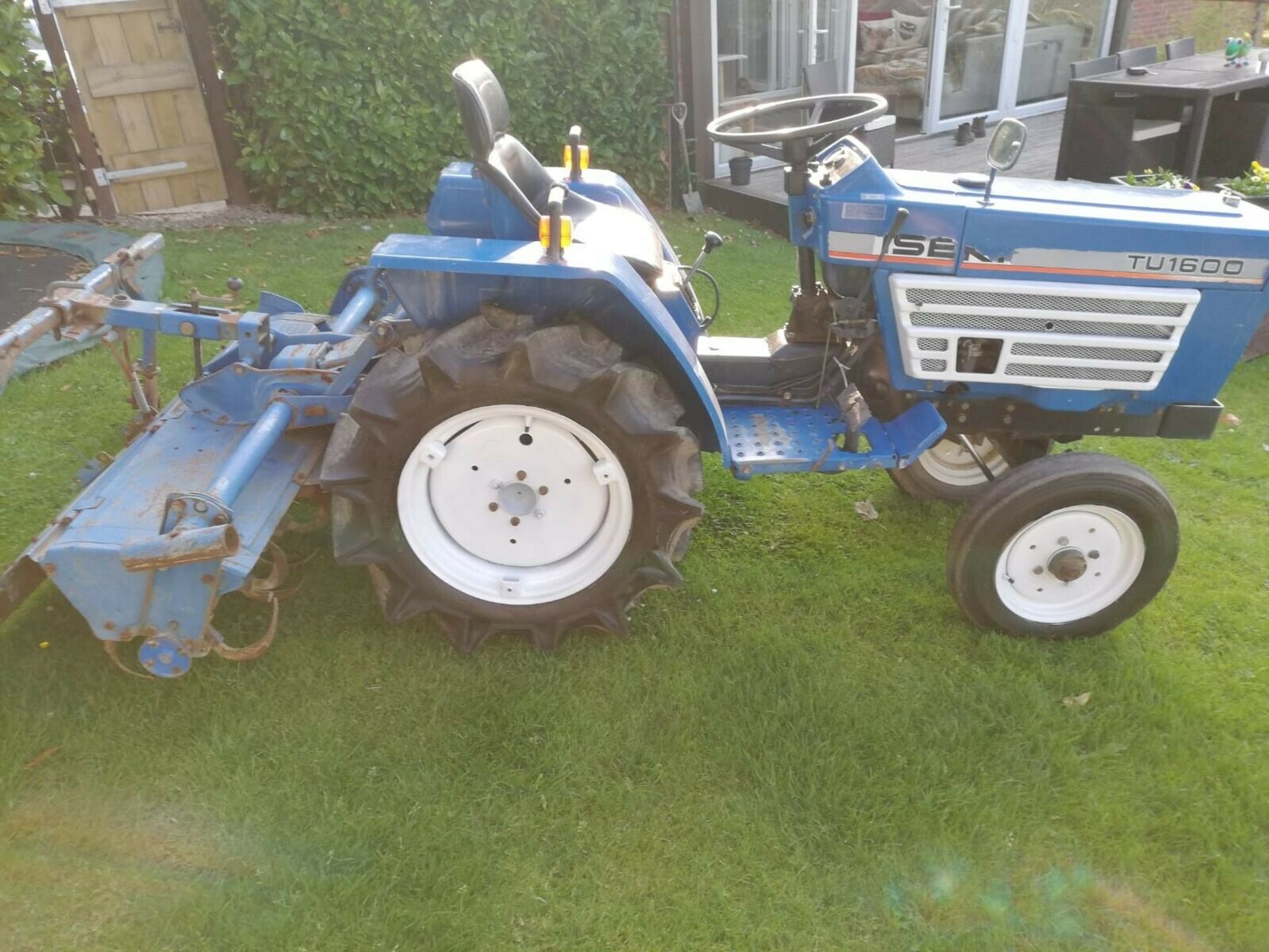 ISEKI TU1600 16HP 2WD COMPACT TRACTOR & ROTAVATOR *NO VAT* - Image 3 of 8